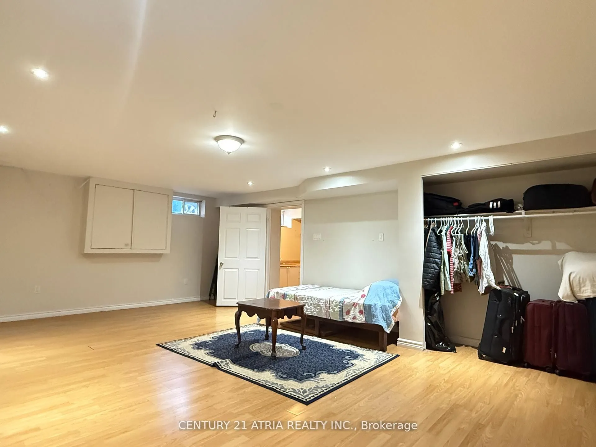 94 Kings Crescent, #Bsmt