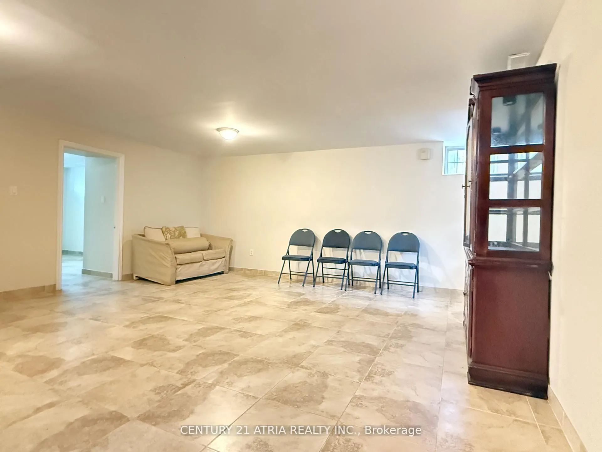 94 Kings Crescent, #Bsmt