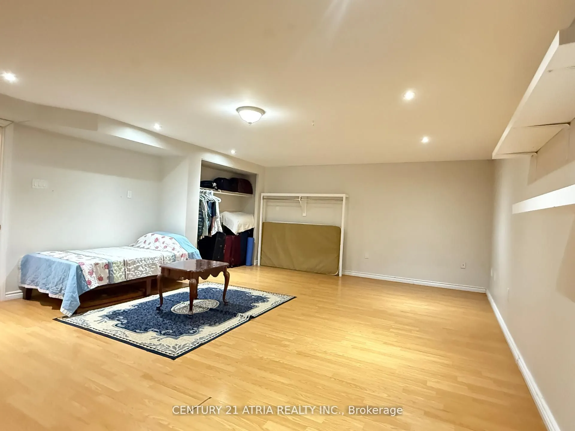 94 Kings Crescent, #Bsmt