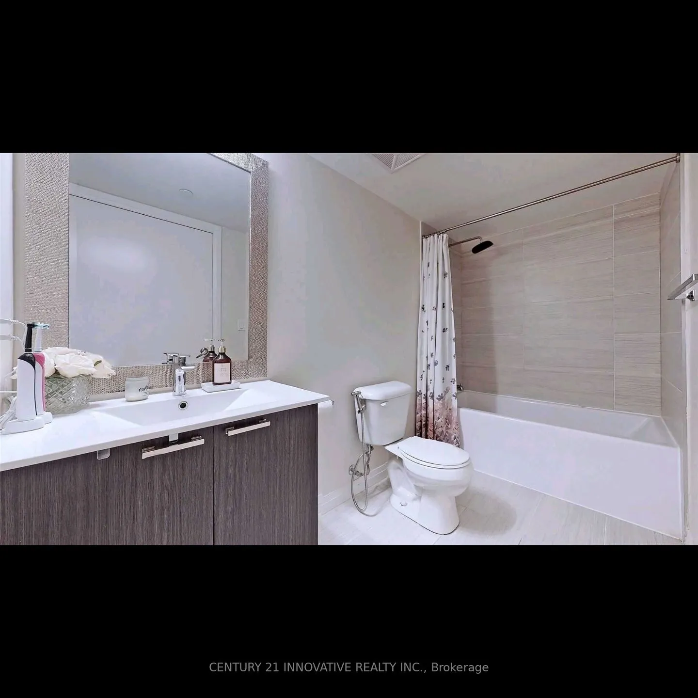 2150 Lawrence Avenue, #1601