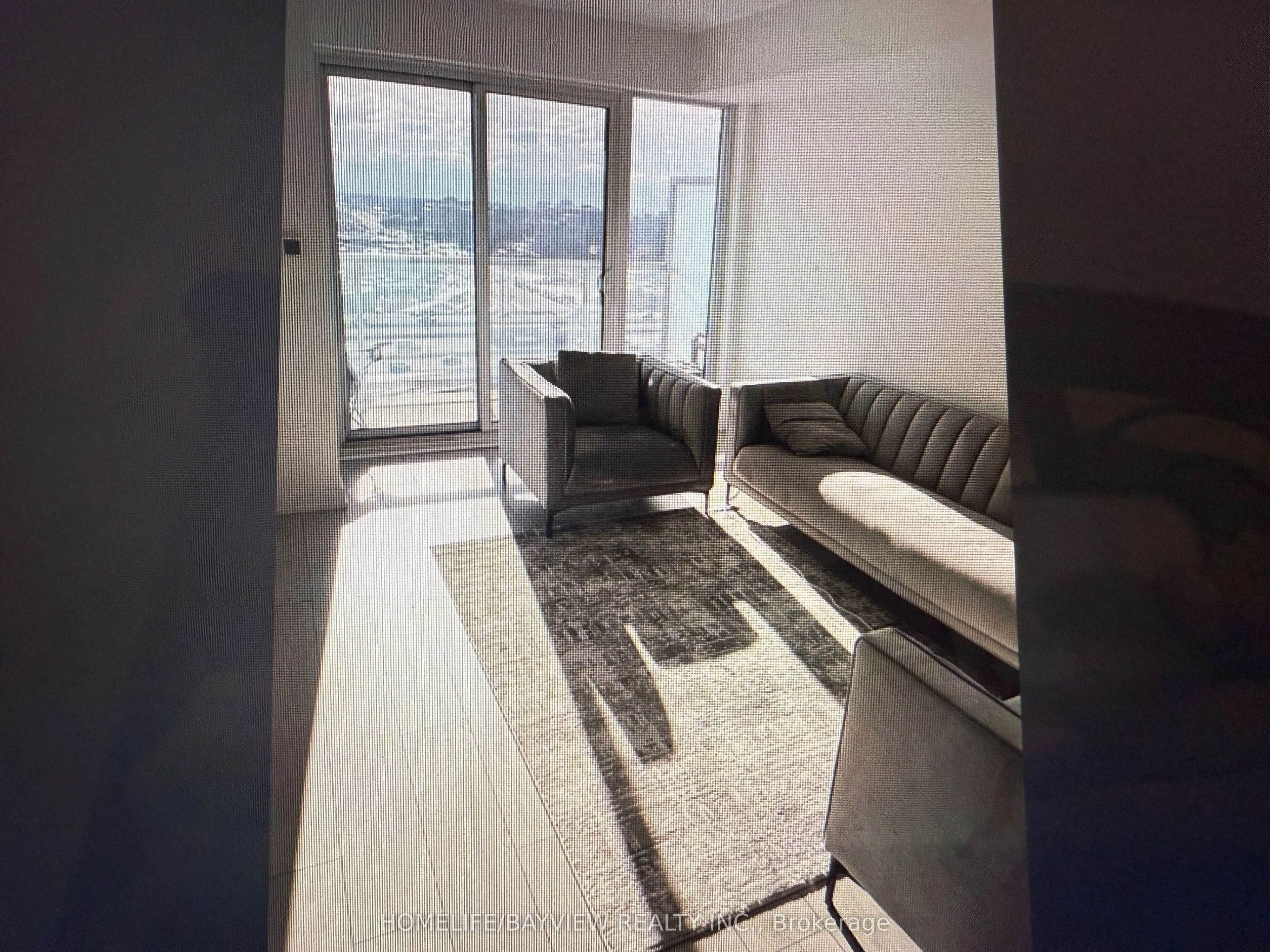 2033 Kennedy Road W, #1010