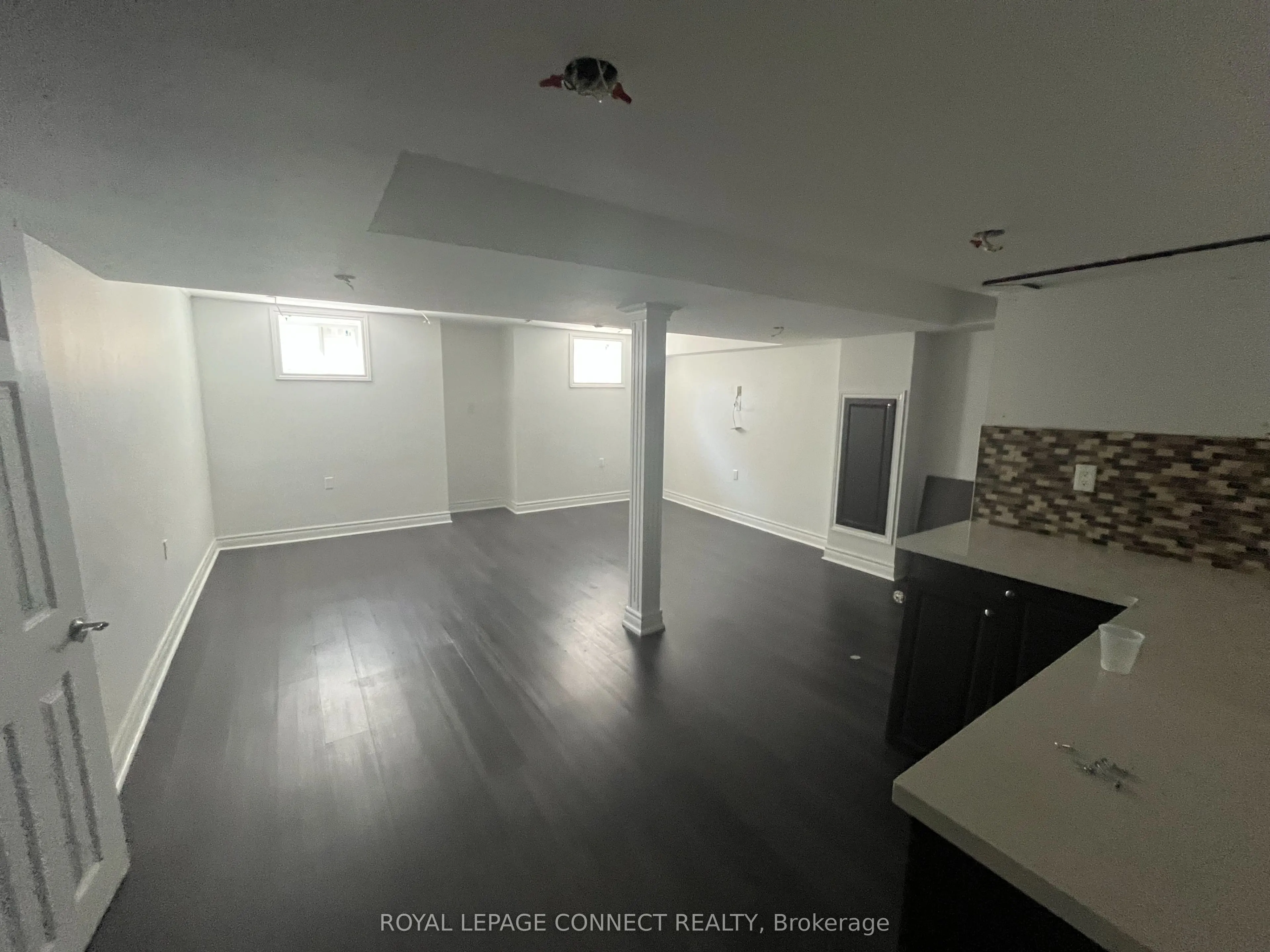 2427 Moonlight Crescent