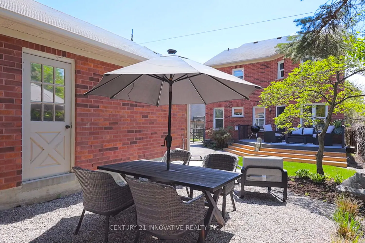 4 Blackfriar Avenue