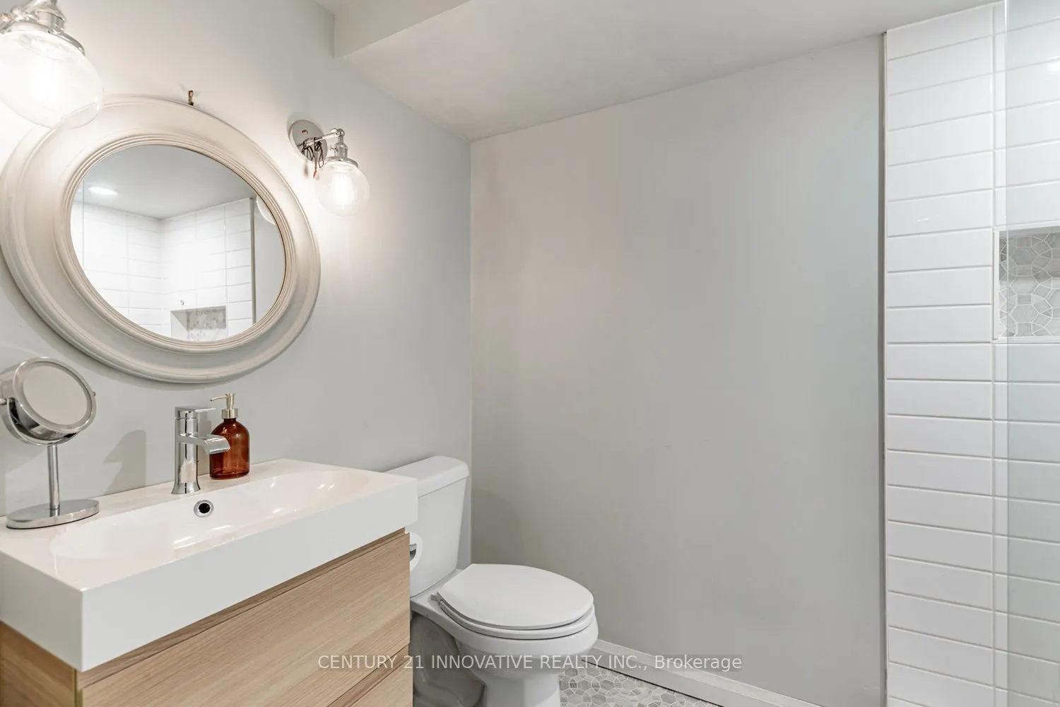 4 Blackfriar Avenue