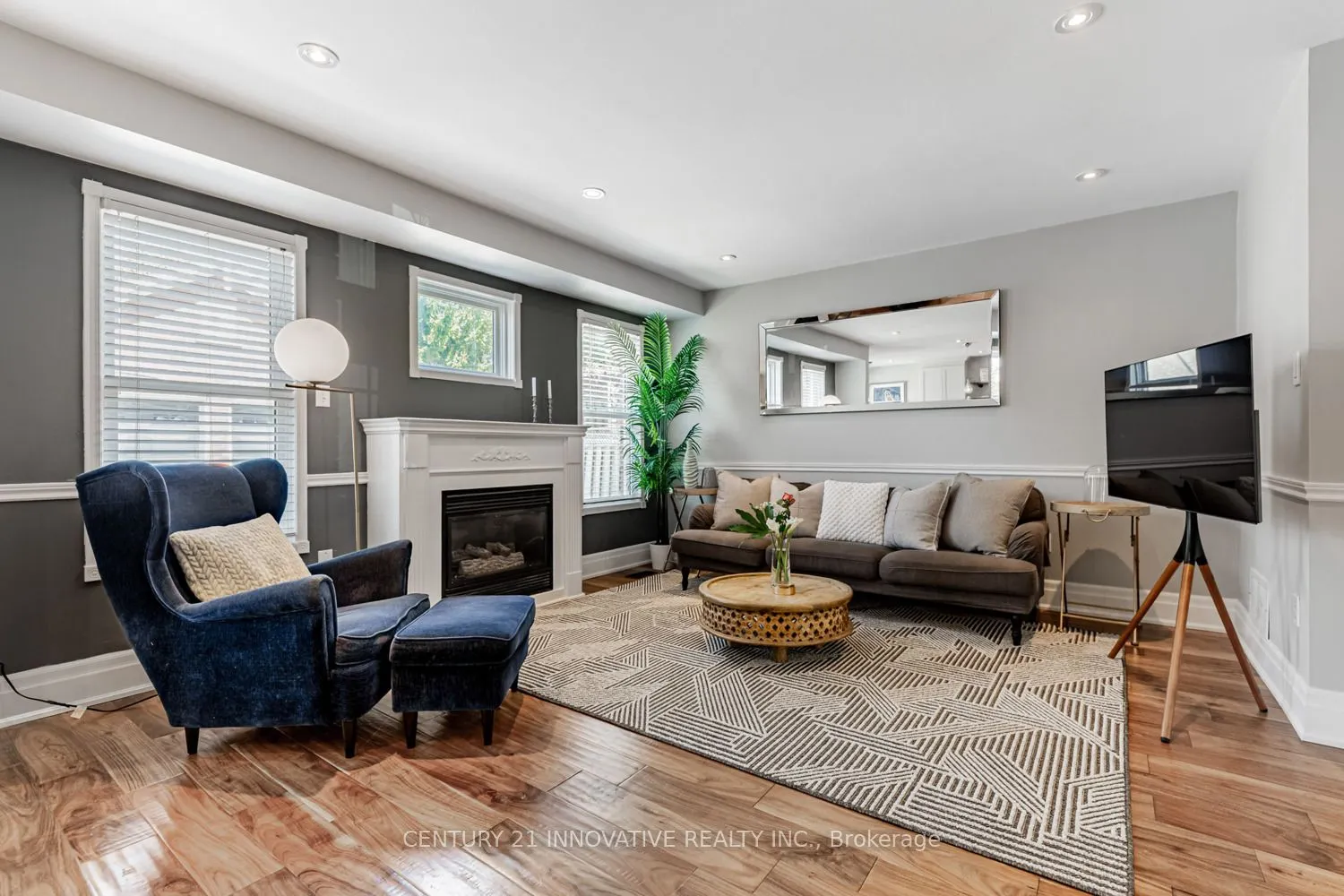 4 Blackfriar Avenue
