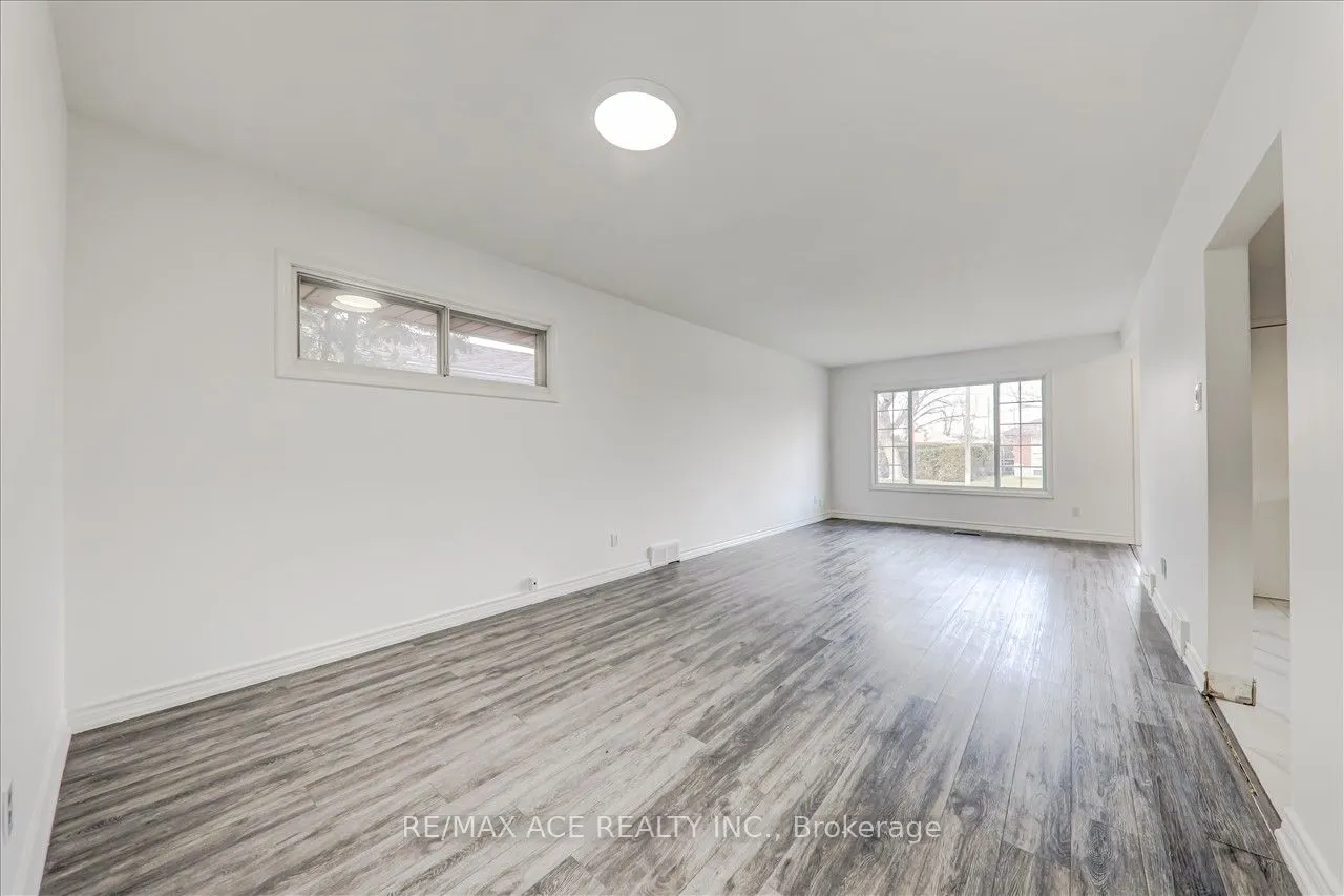 3 Annaree Drive, #Main