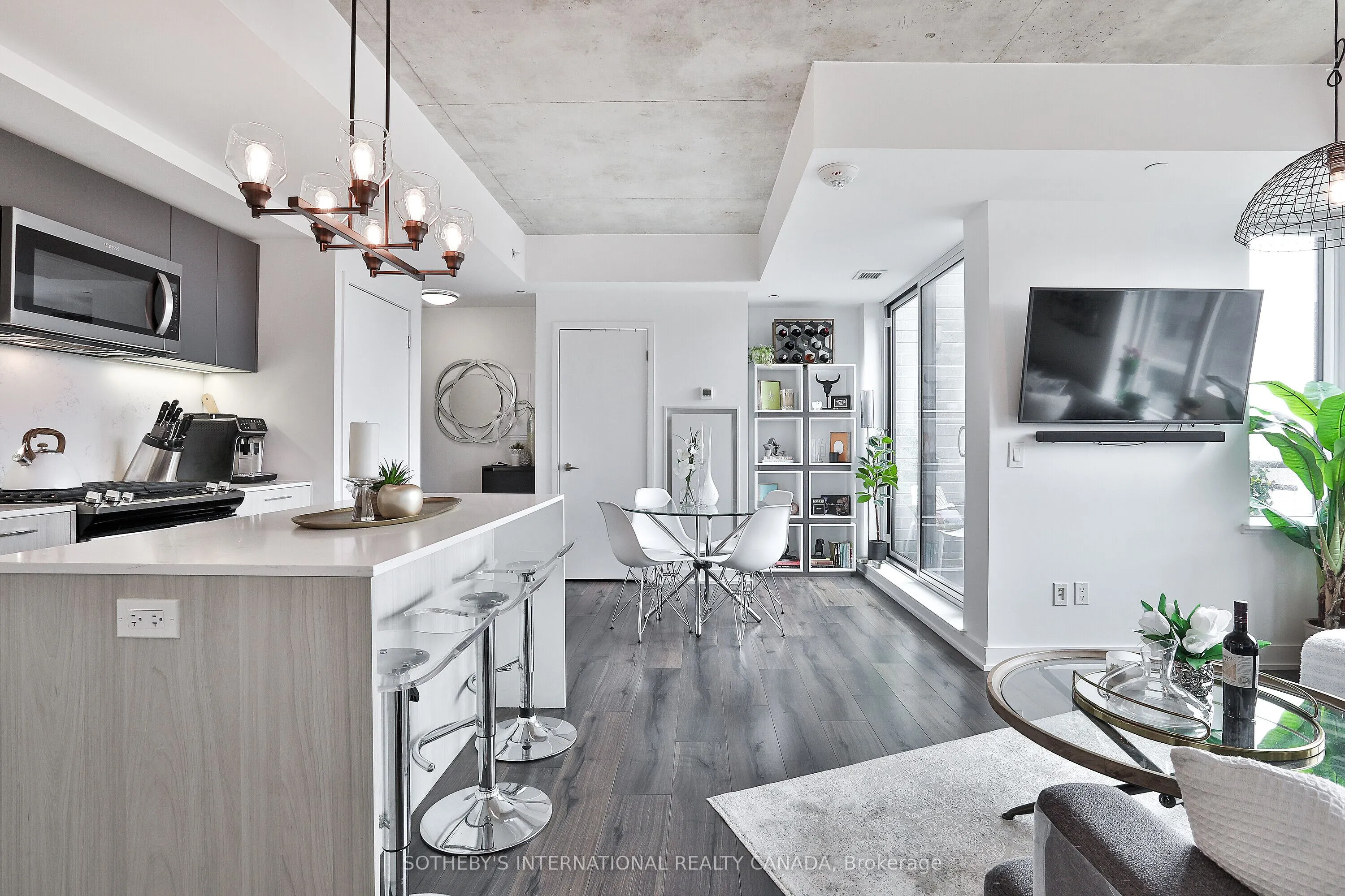 665 Kingston Road, #503