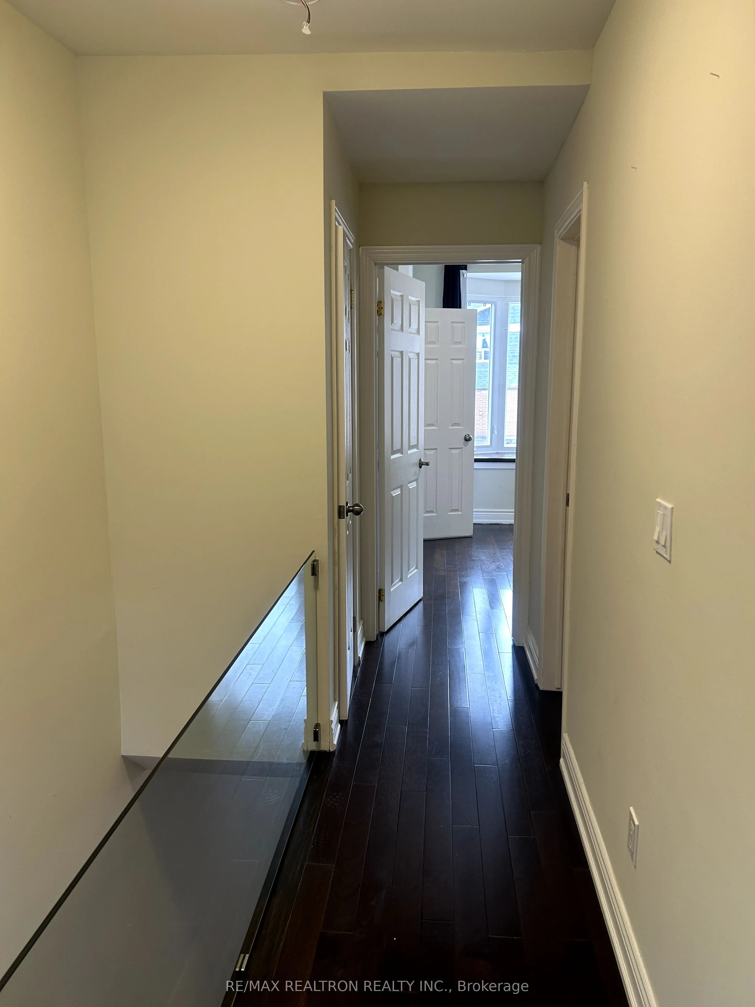 1311 Gerrard Street E, #1