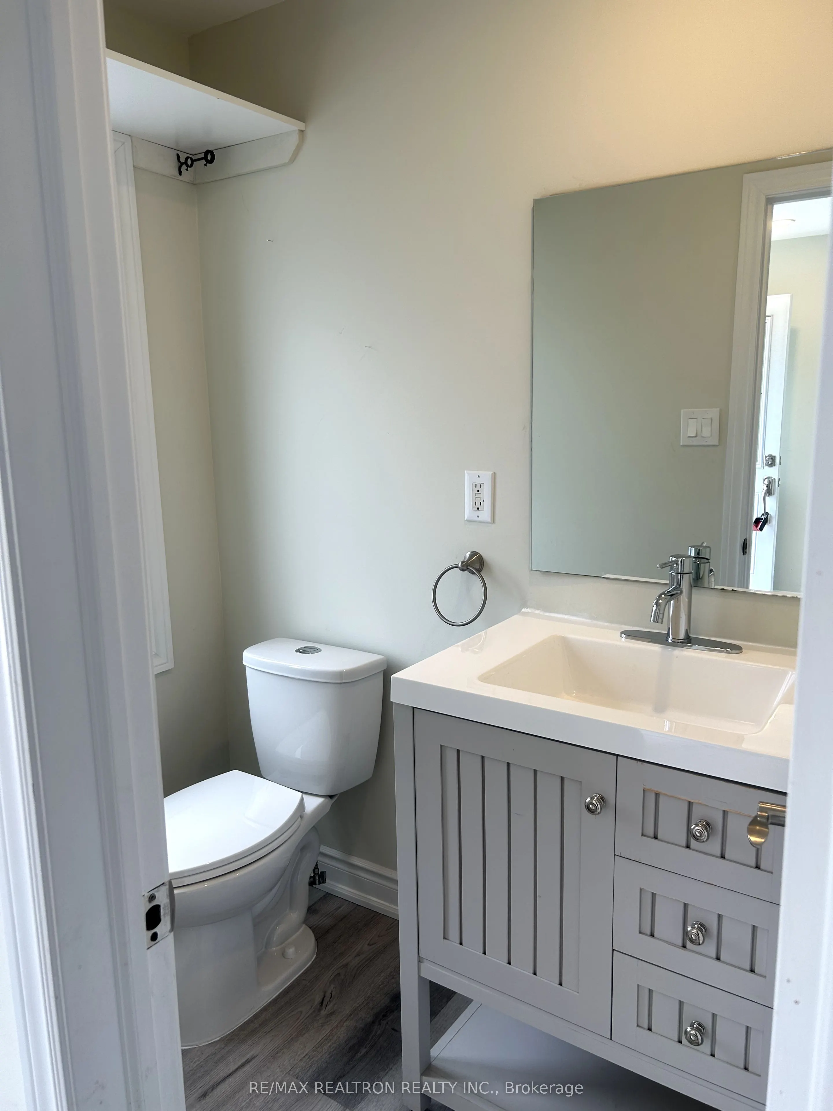 1311 Gerrard Street E, #1