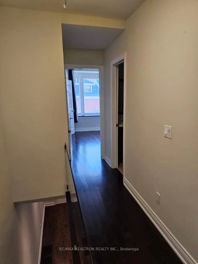 1311 Gerrard Street E, #1