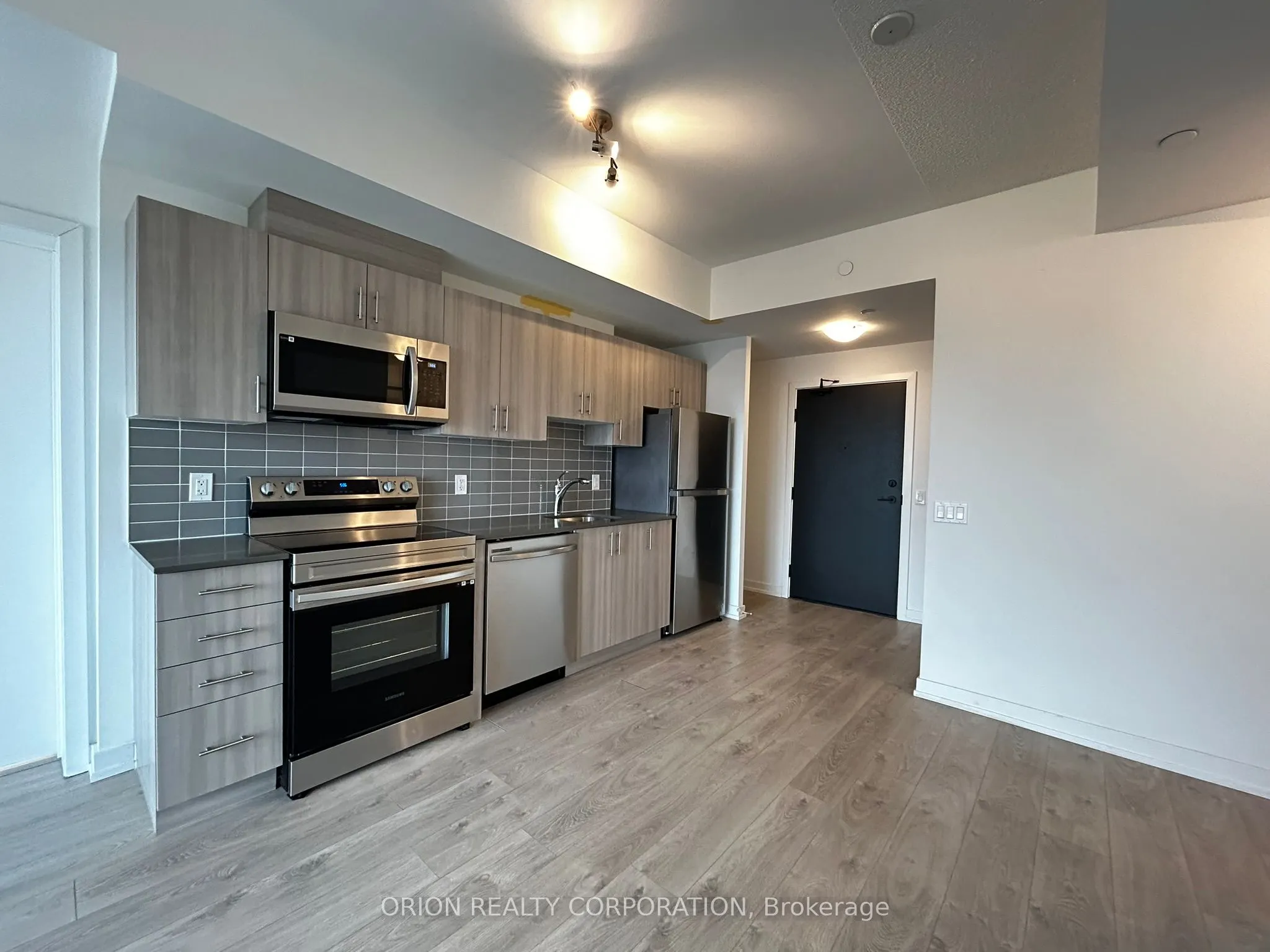 1480 Bayly Street, #1513