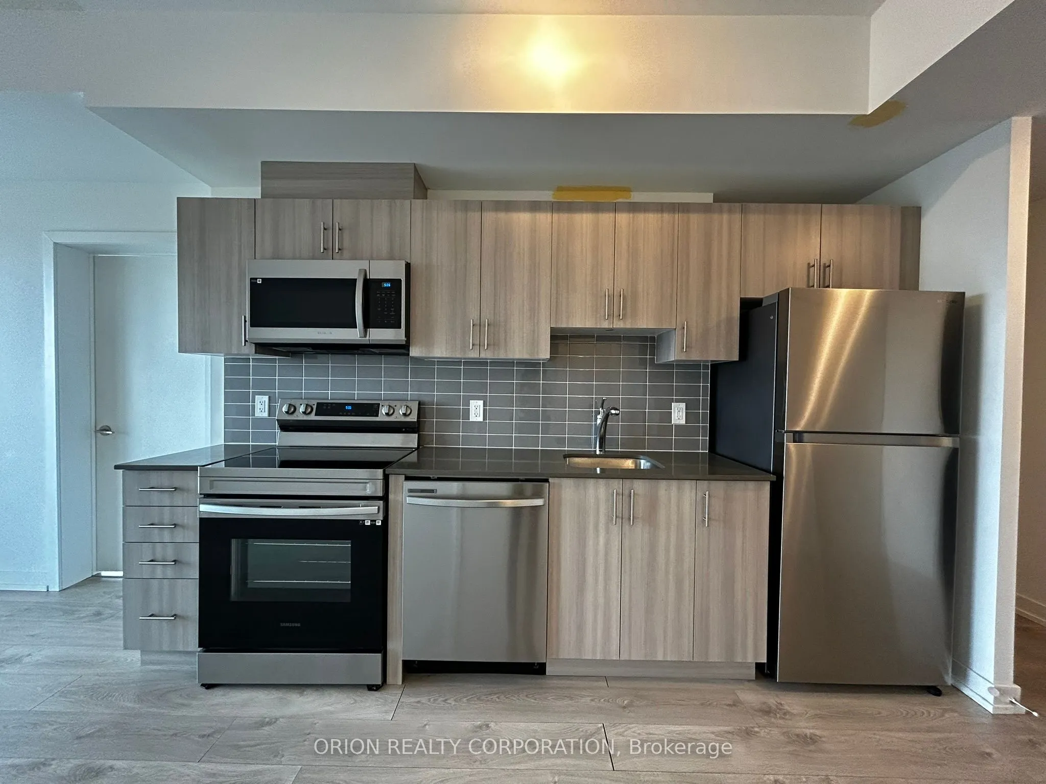 1480 Bayly Street, #1513