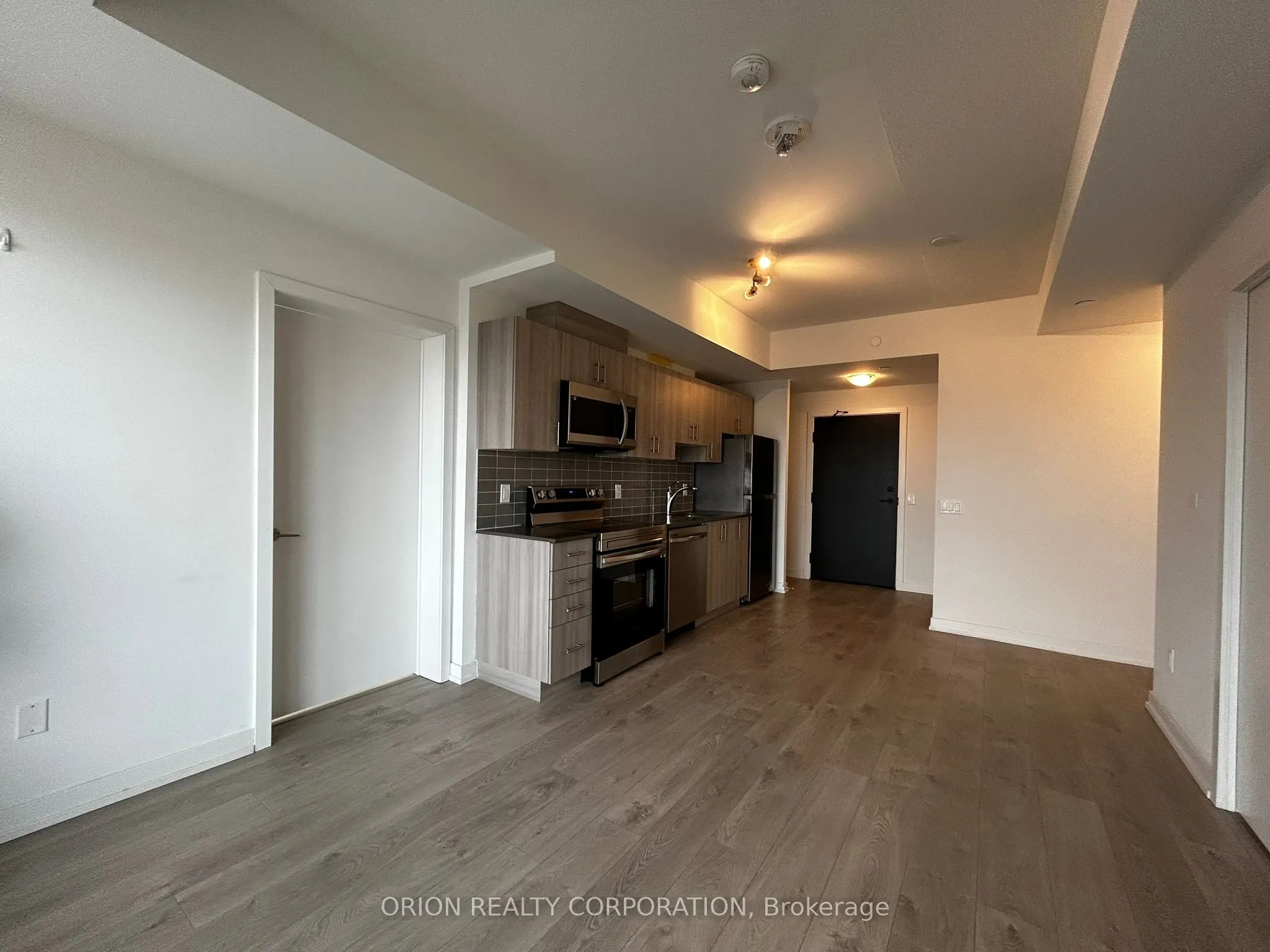 1480 Bayly Street, #1513