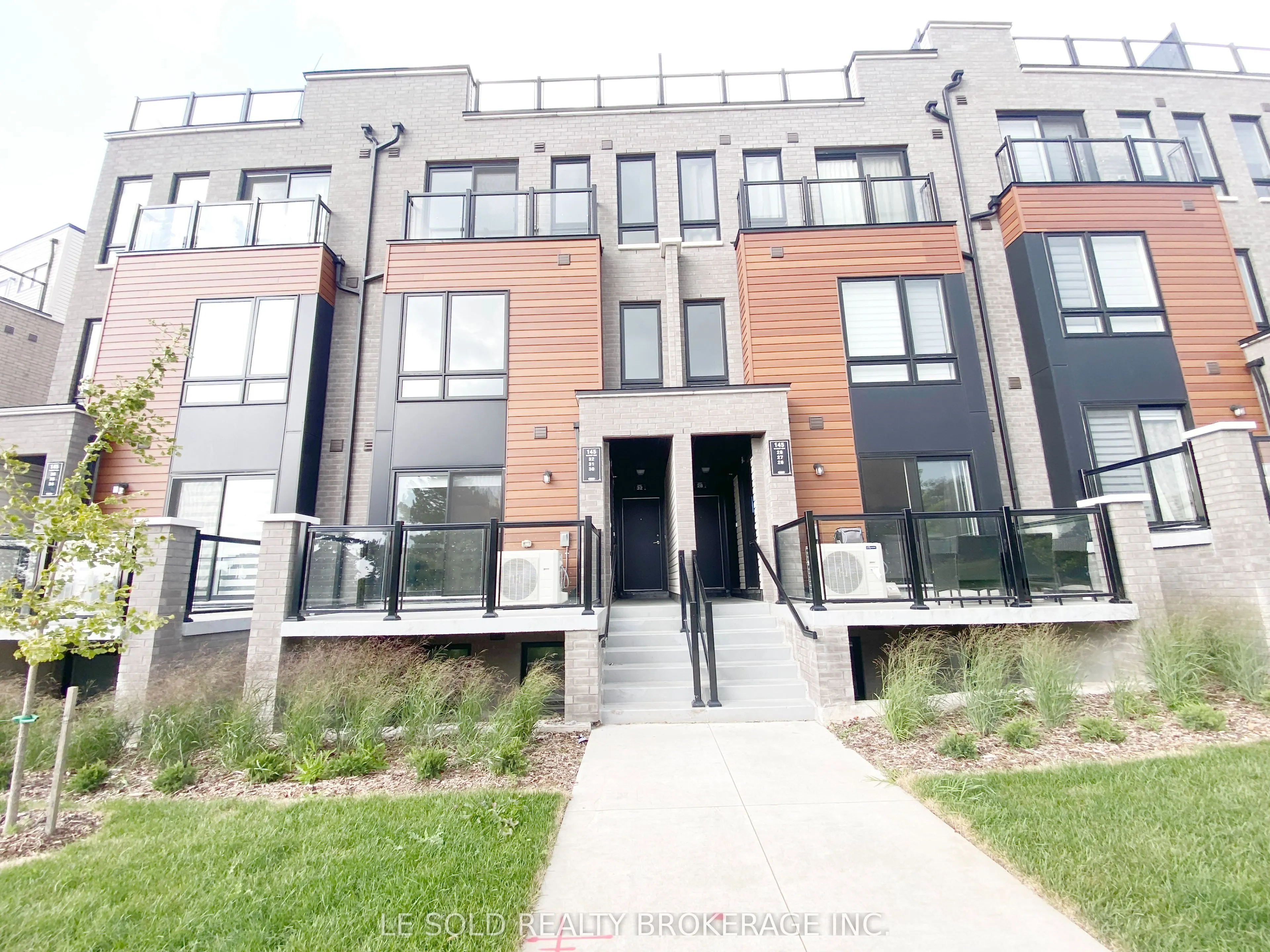 145 Tapscott Road, #32
