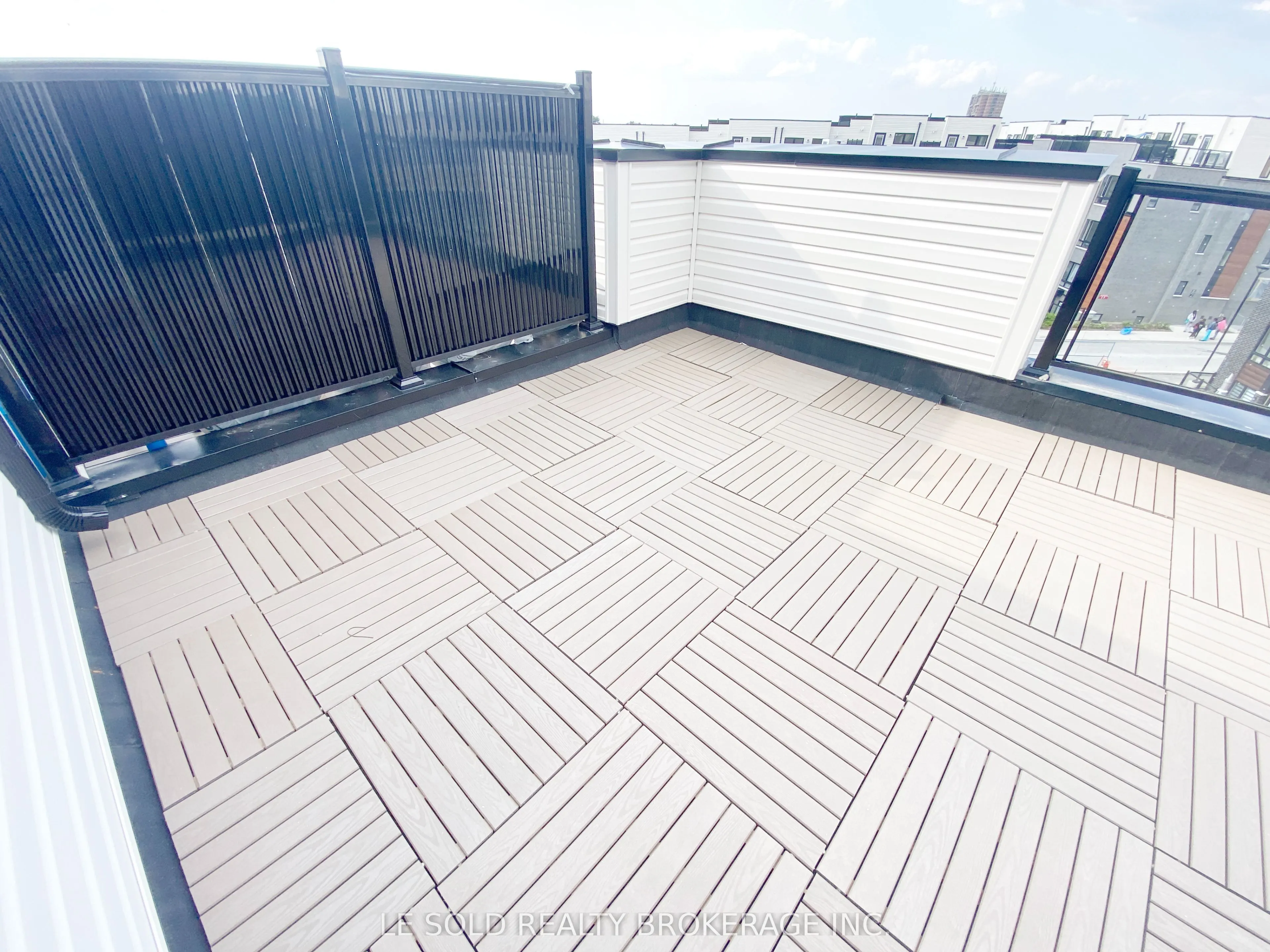 145 Tapscott Road, #32
