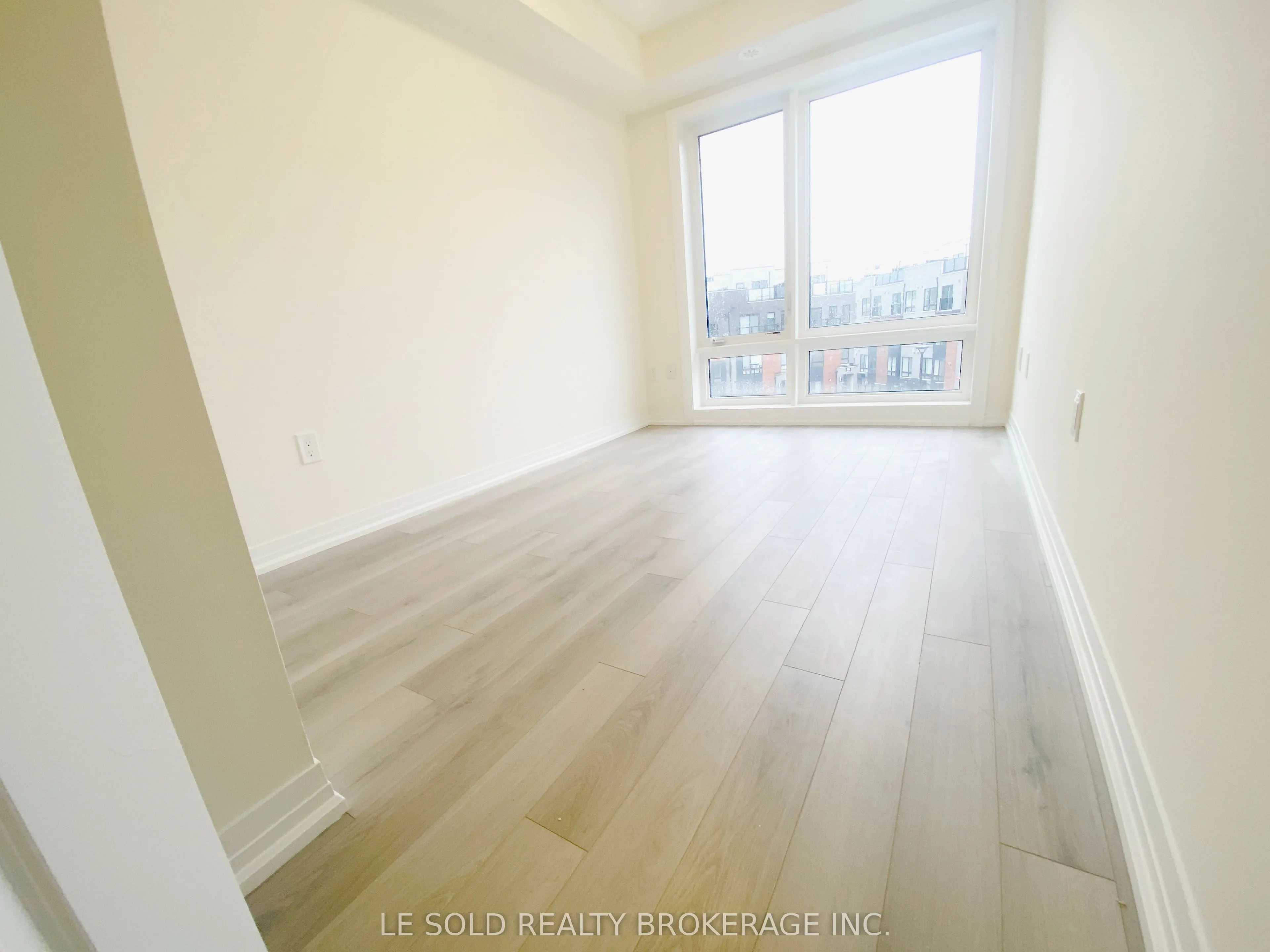 145 Tapscott Road, #32