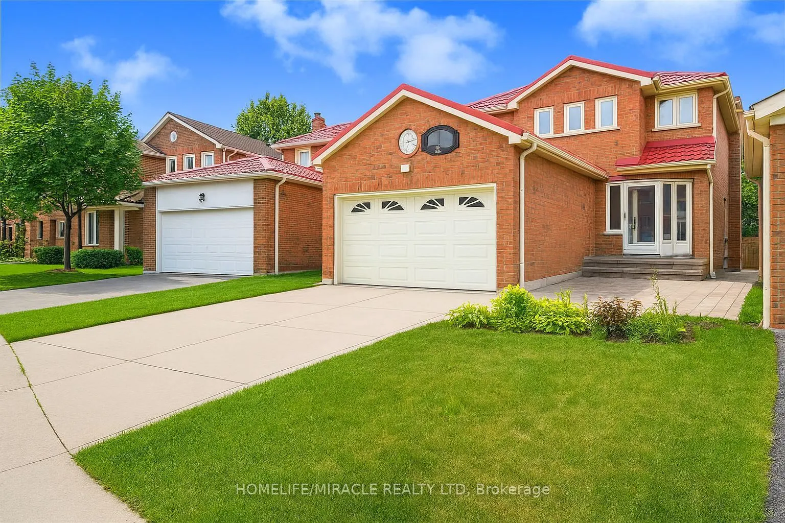 9 Maresfield Drive N Drive