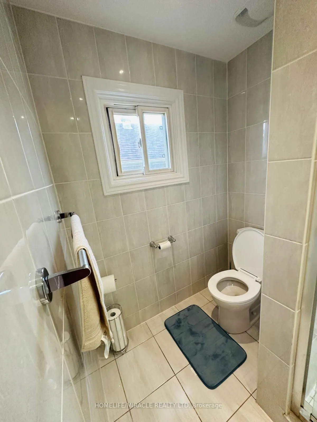 9 Maresfield Drive N Drive