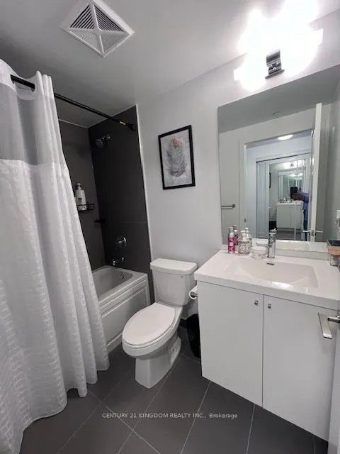 2545 Simcoe Street N, #1505
