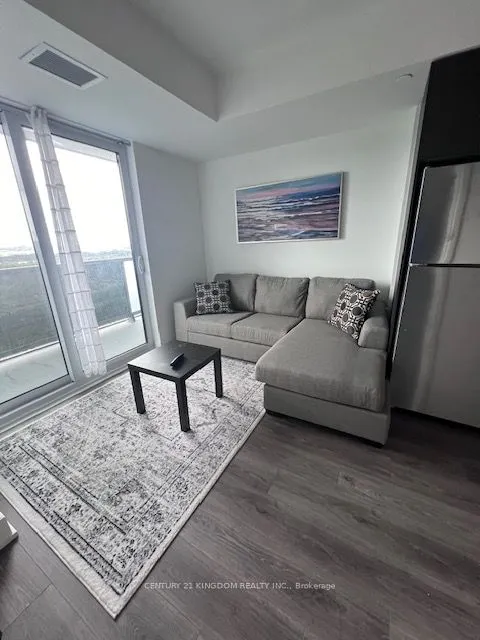 2545 Simcoe Street N, #1505
