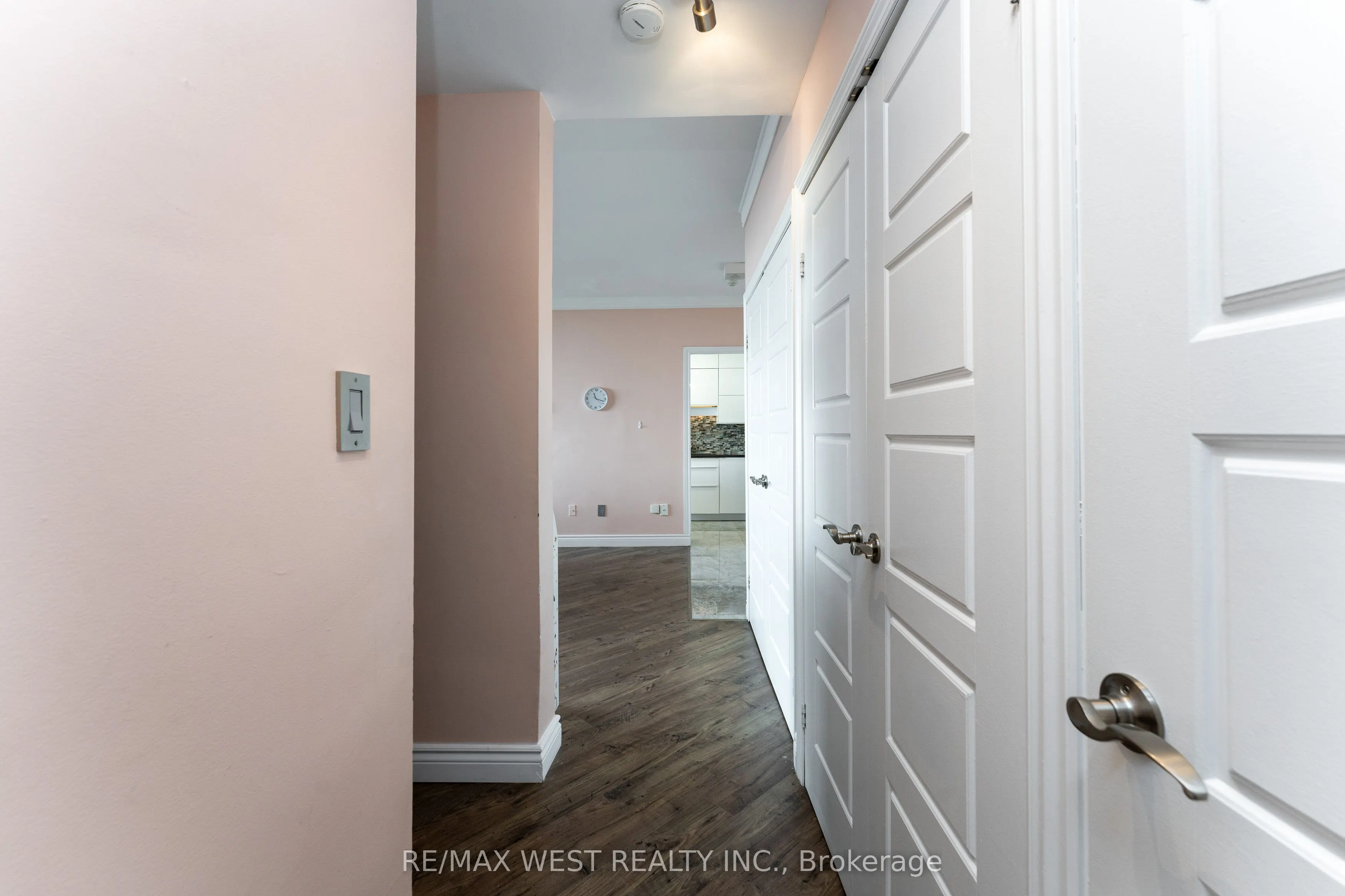 5 Massey Square, #PH5