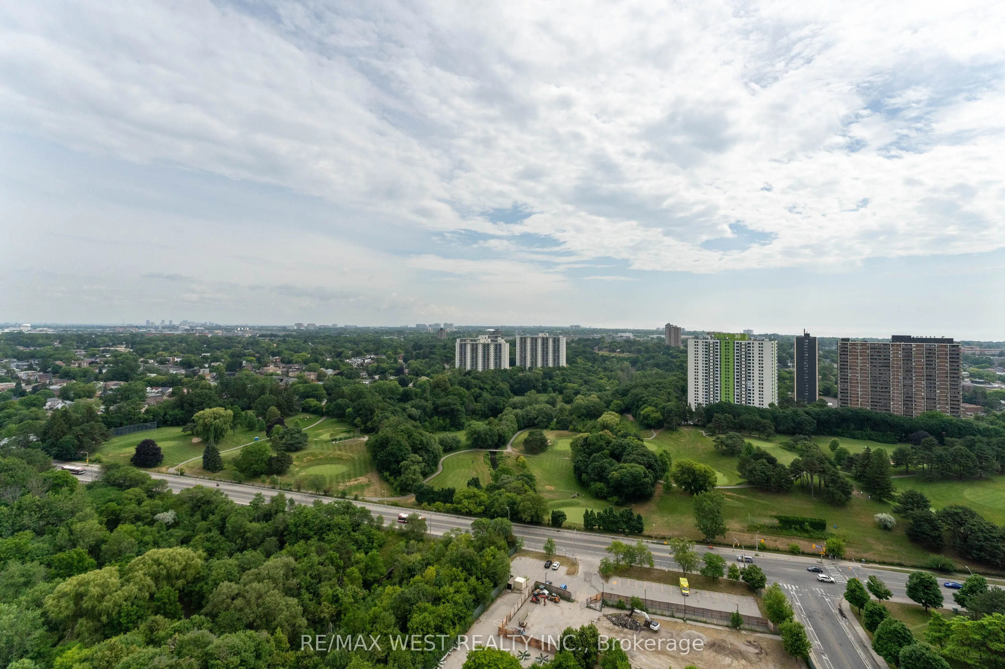 5 Massey Square, #PH5