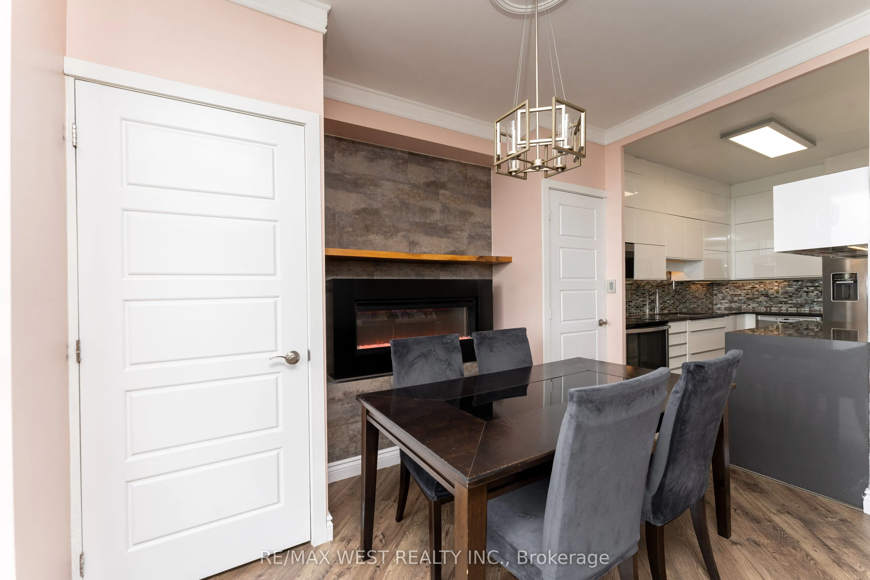 5 Massey Square, #PH5