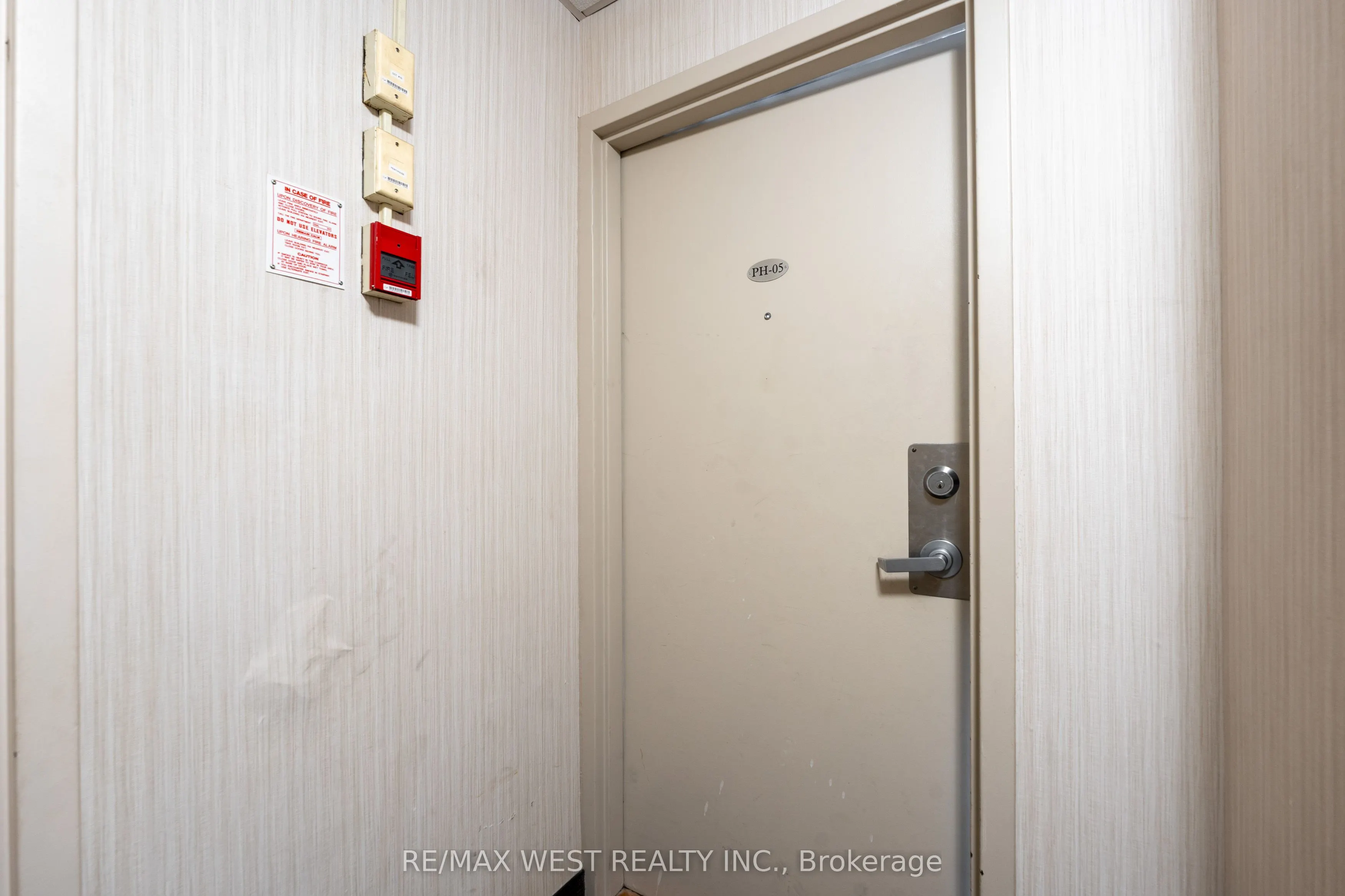 5 Massey Square, #PH5