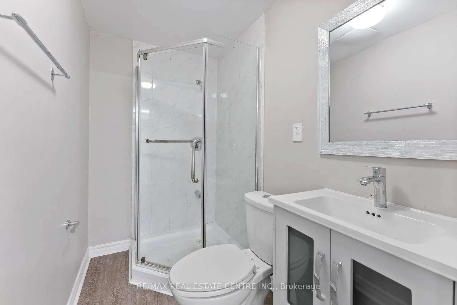 79 Fawndale Crescent, #Upper