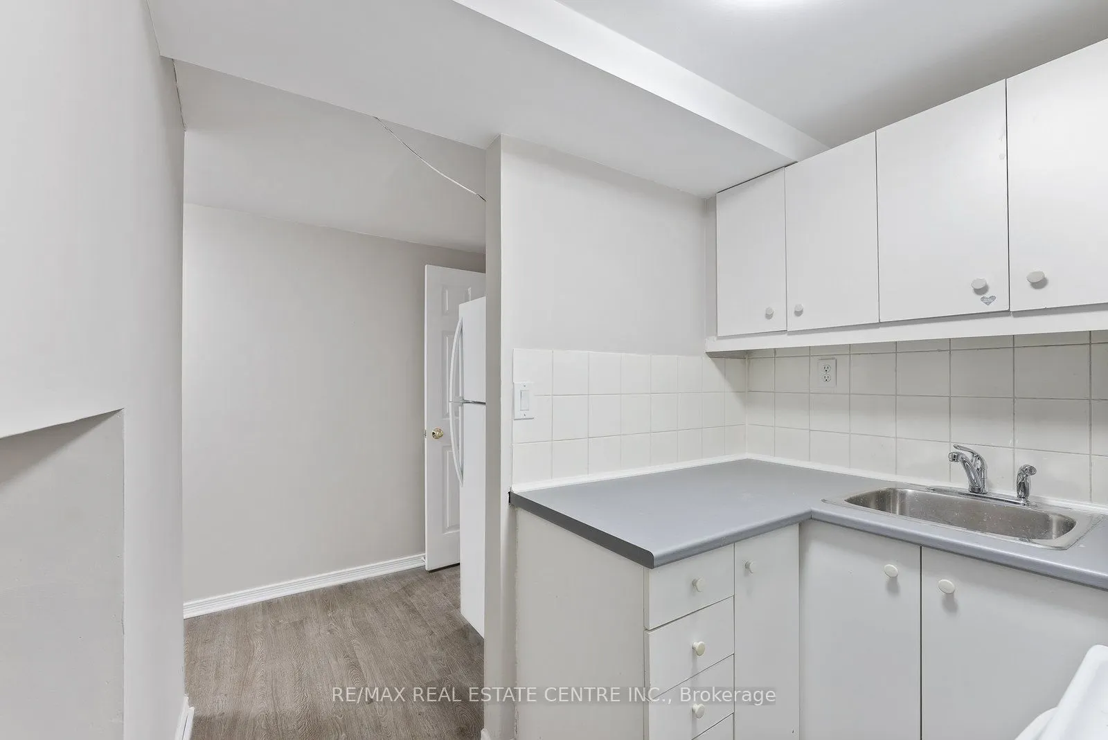 79 Fawndale Crescent, #Upper