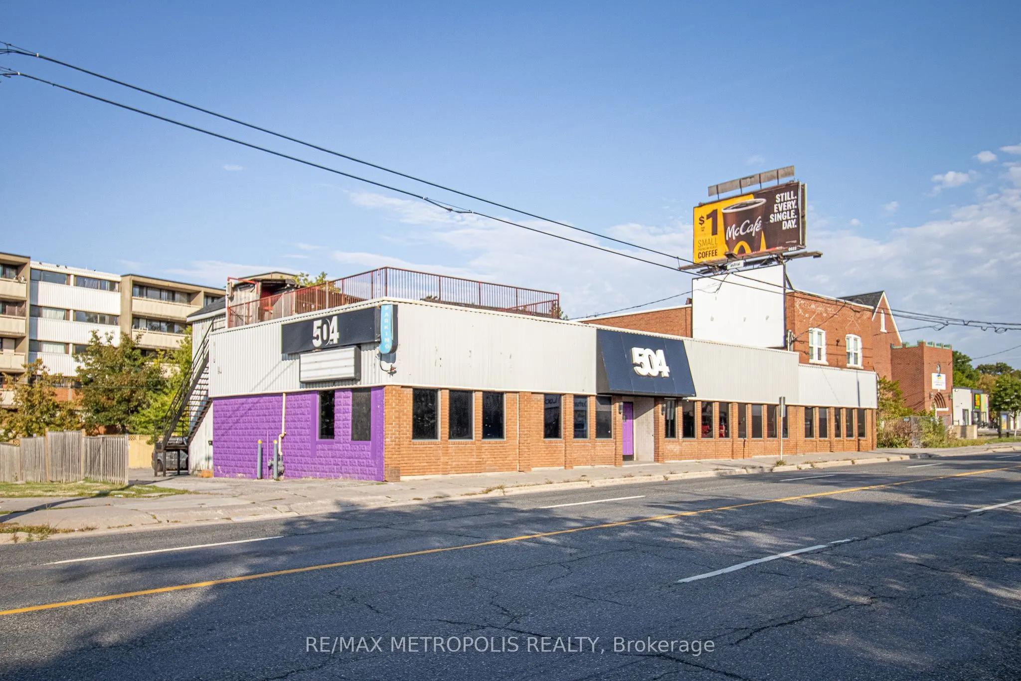 504 Simcoe Street S