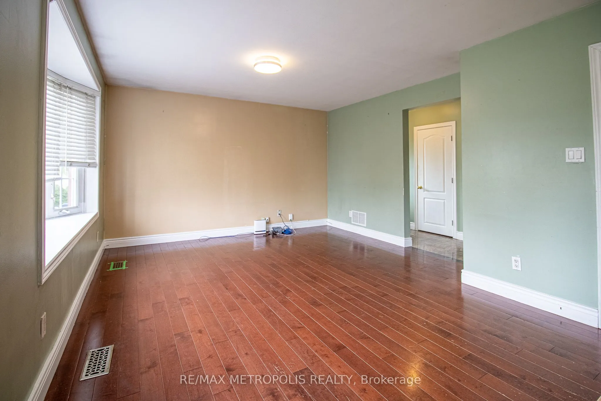 19 Brimorton Drive, #Upper