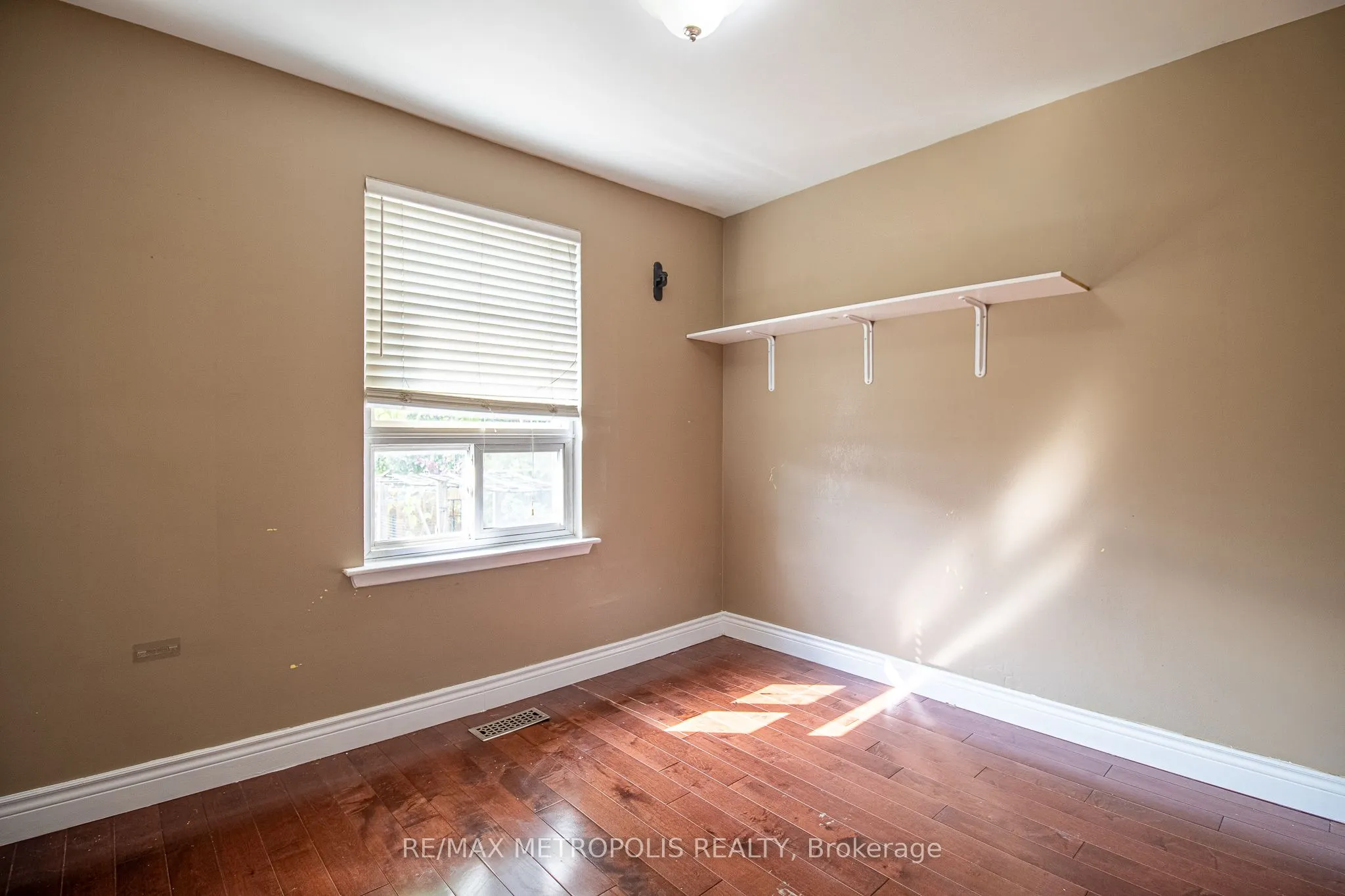 19 Brimorton Drive, #Upper