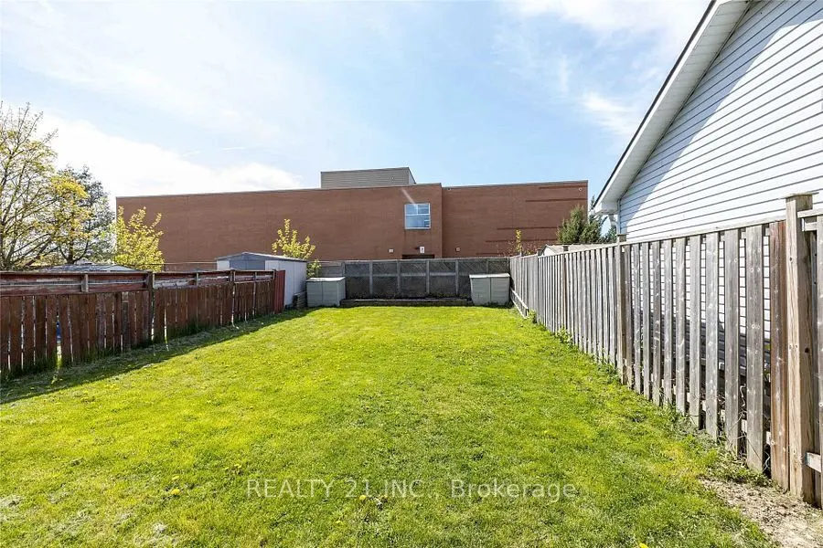 231 Medina Court