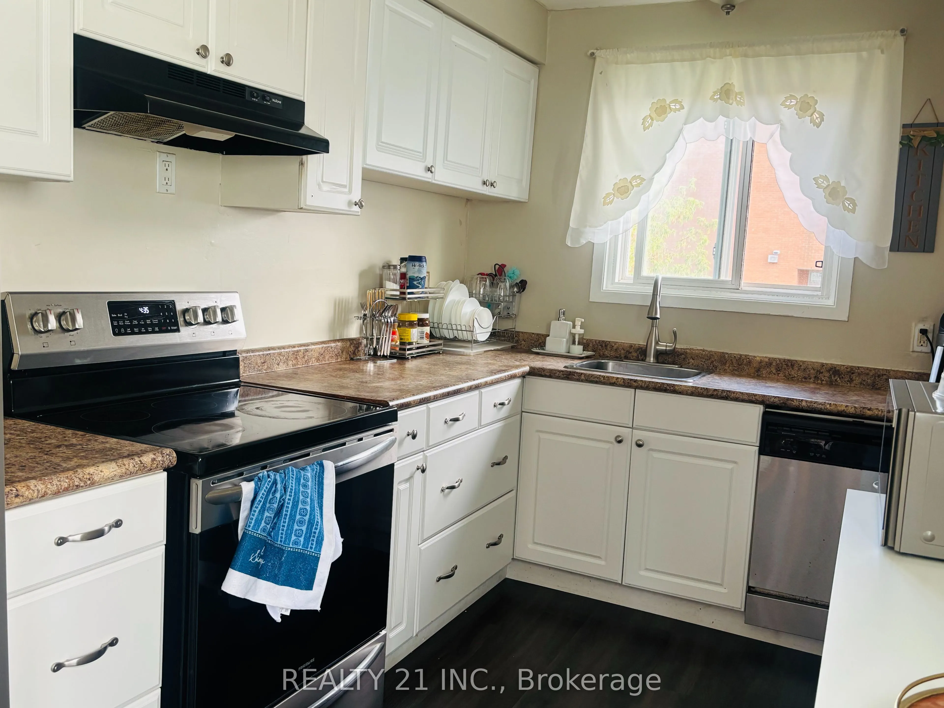 231 Medina Court