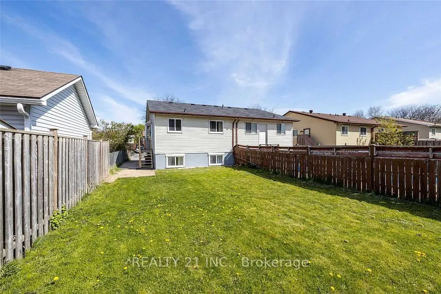 231 Medina Court