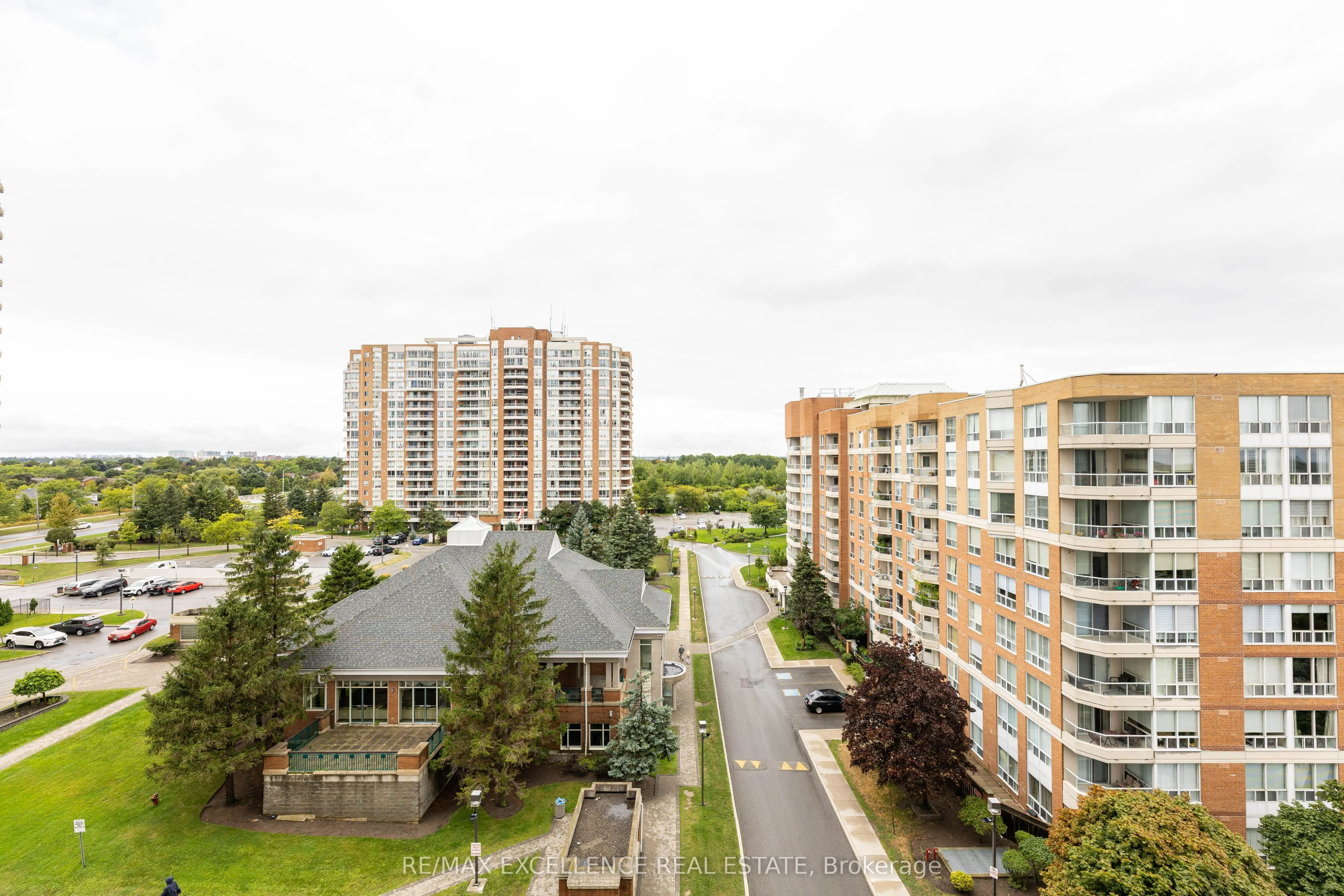 410 Mclevin Avenue, #804