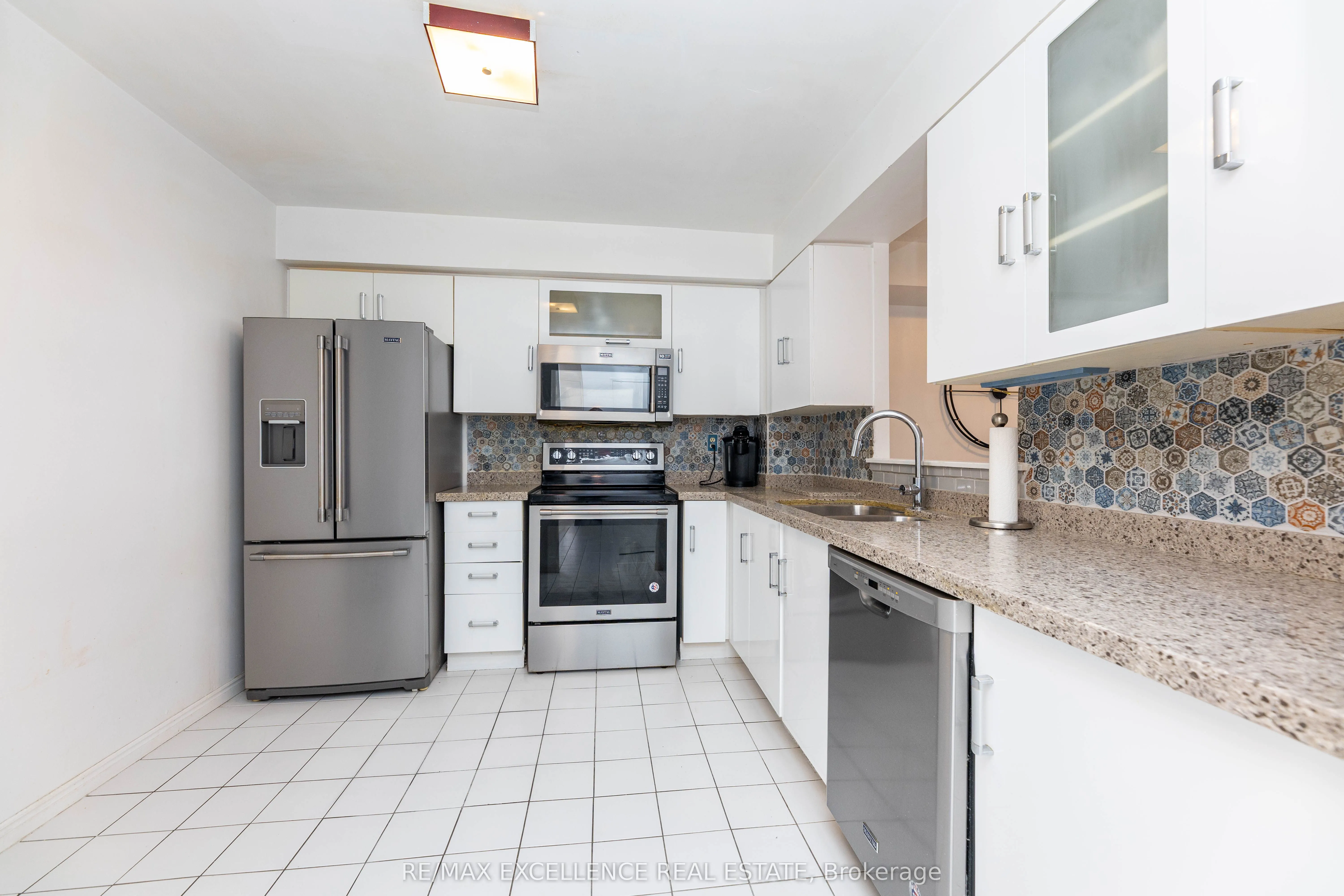 410 Mclevin Avenue, #804