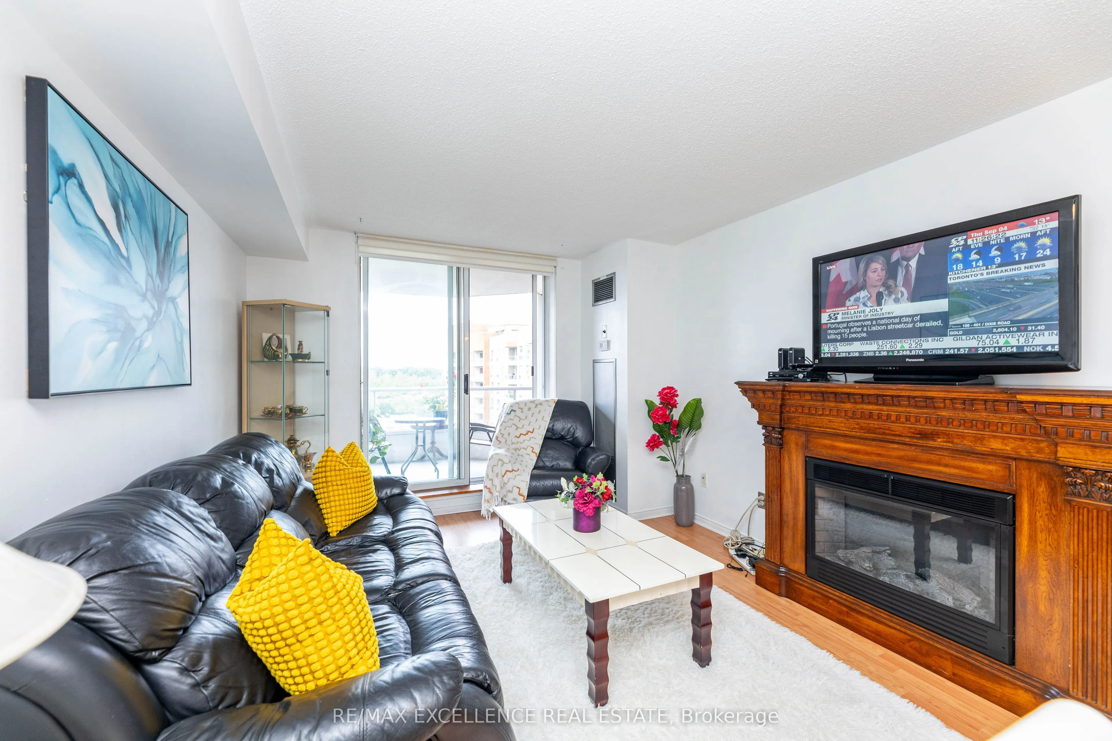 410 Mclevin Avenue, #804