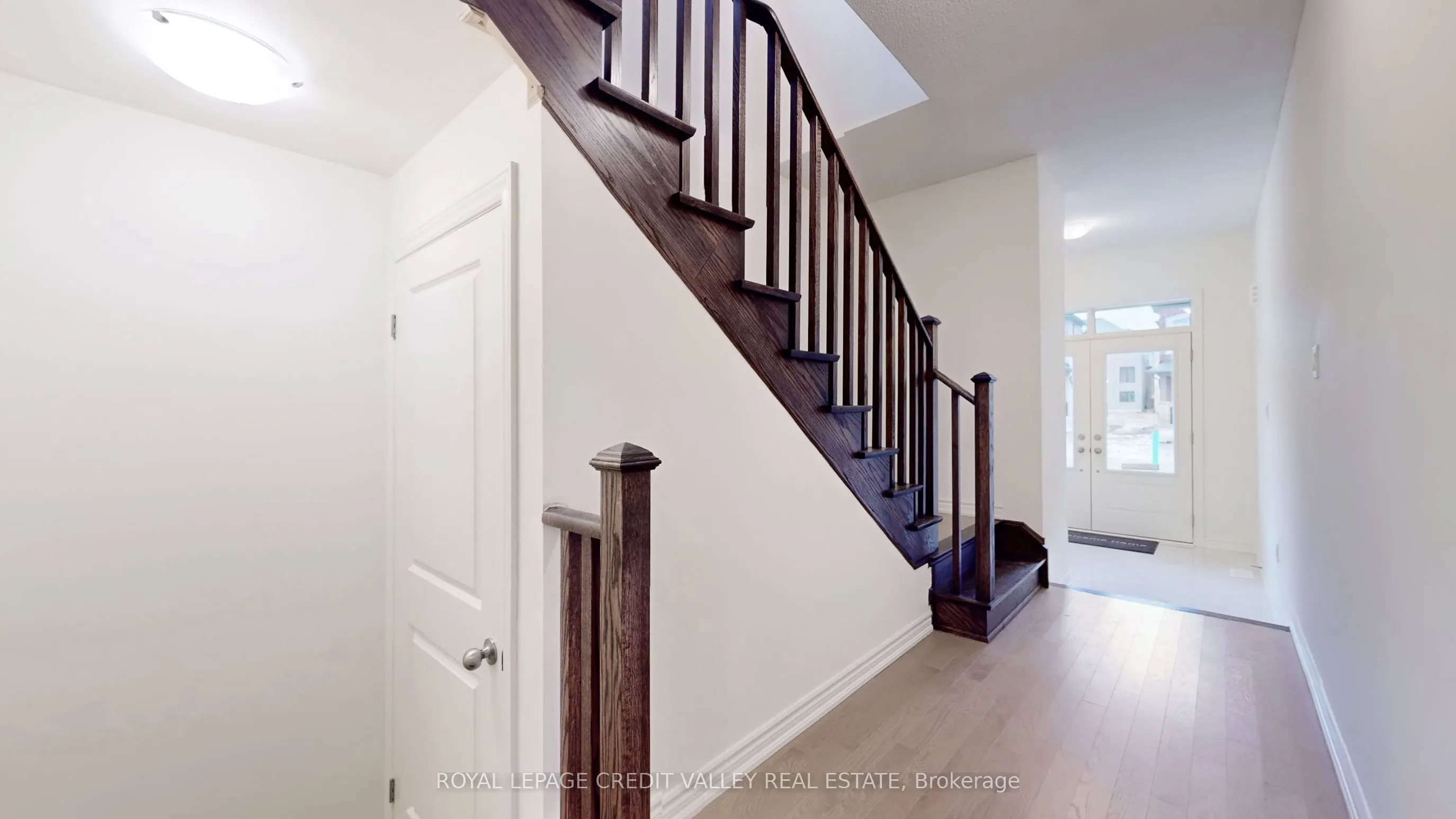 1221 Rexton Drive