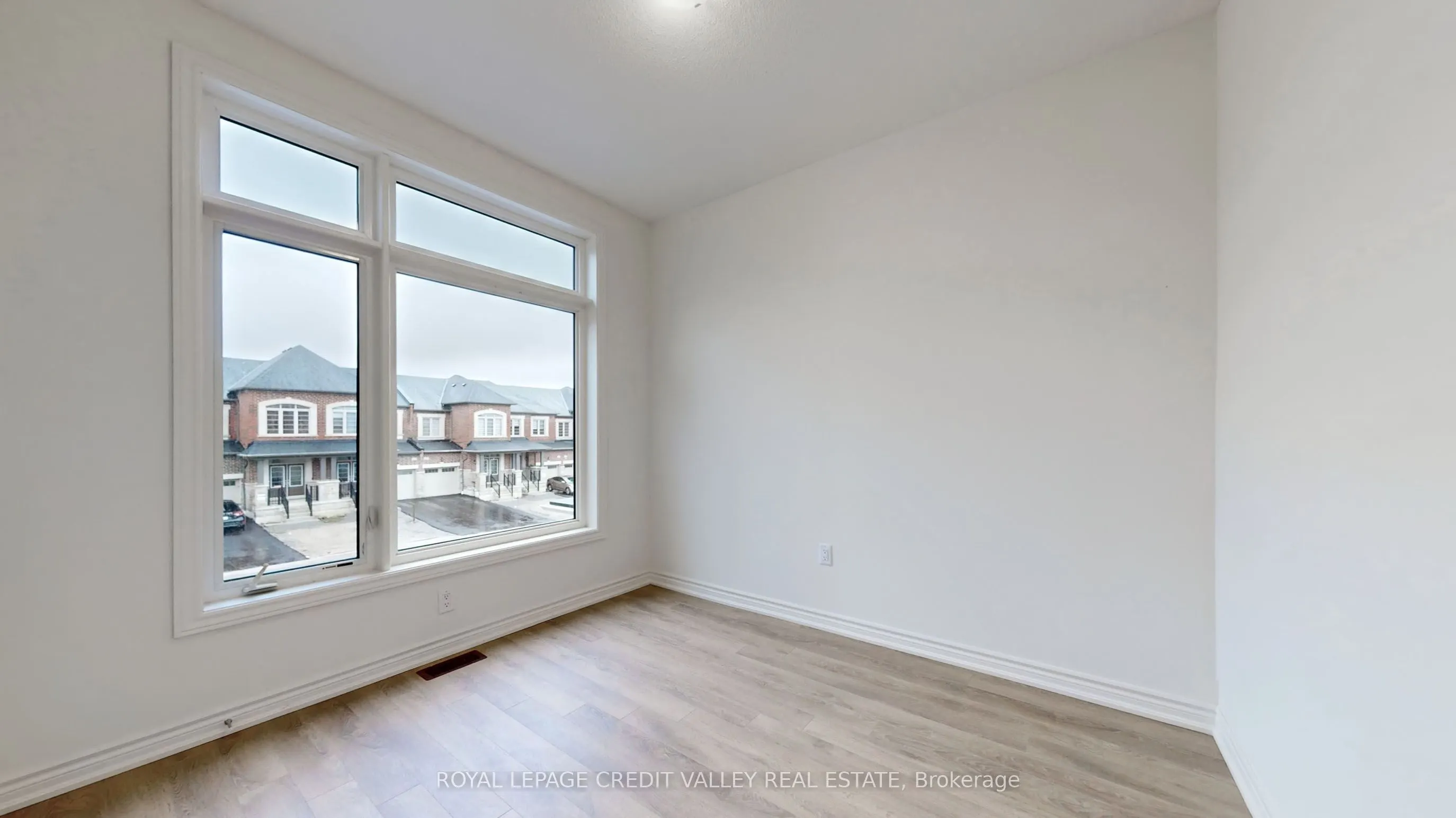 1221 Rexton Drive