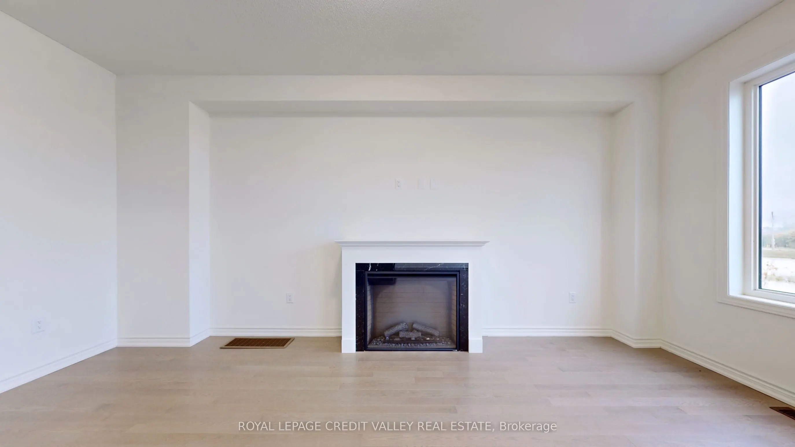 1221 Rexton Drive