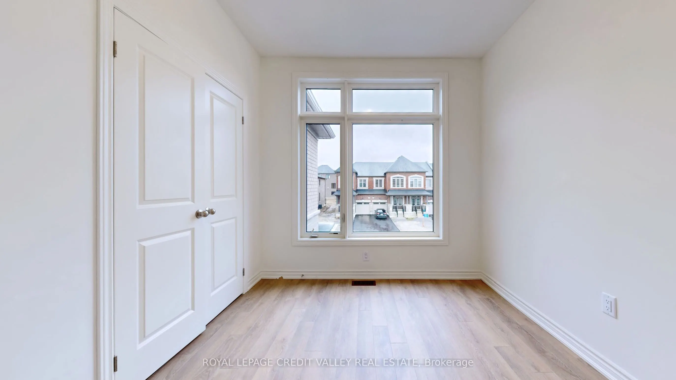 1221 Rexton Drive