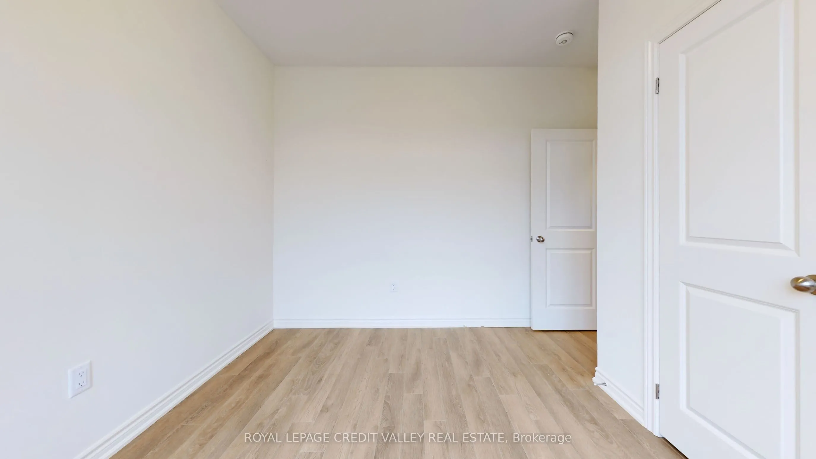1221 Rexton Drive