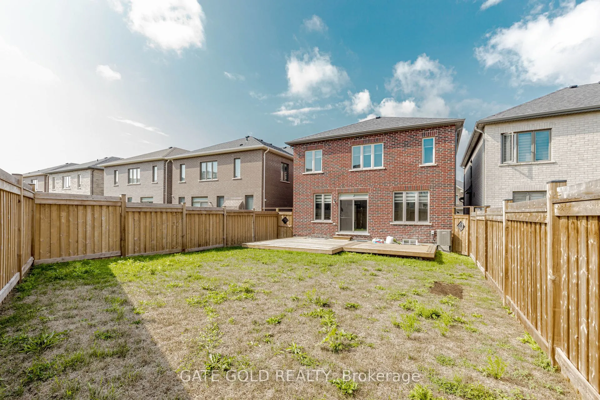 9 Vickery Street E