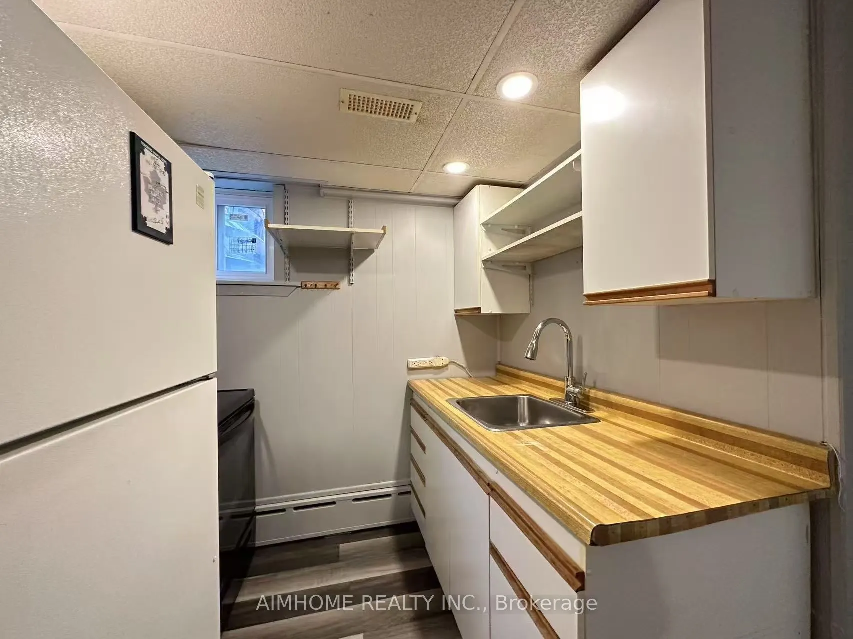 5 Heatherington Drive, #Basement