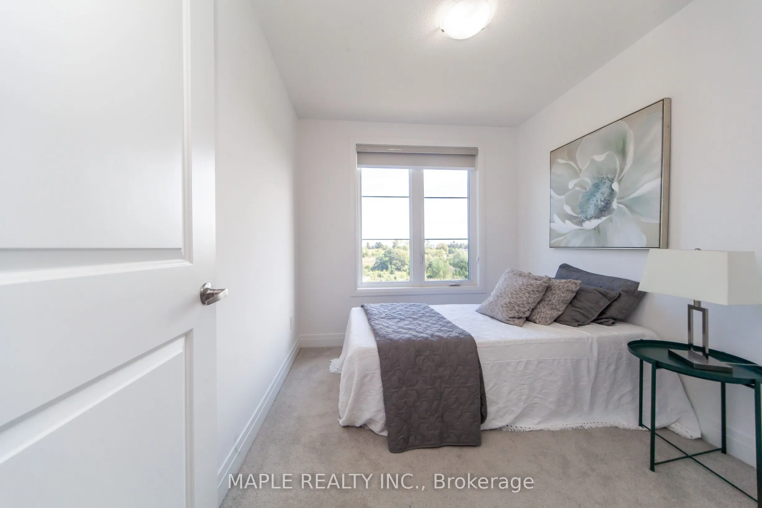 70 Waterside Way