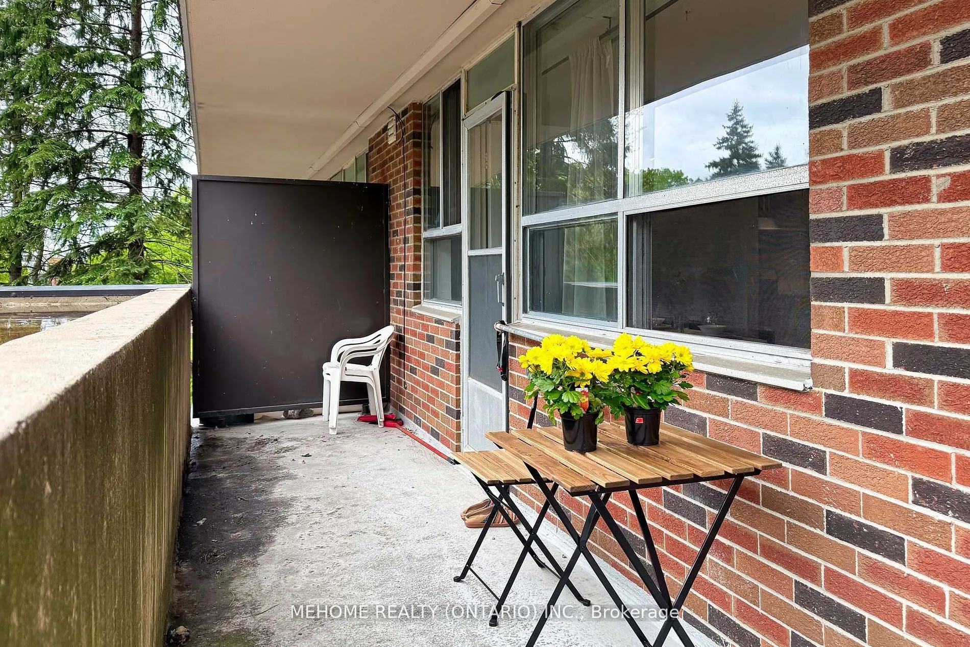 1950 Kennedy Road, #207
