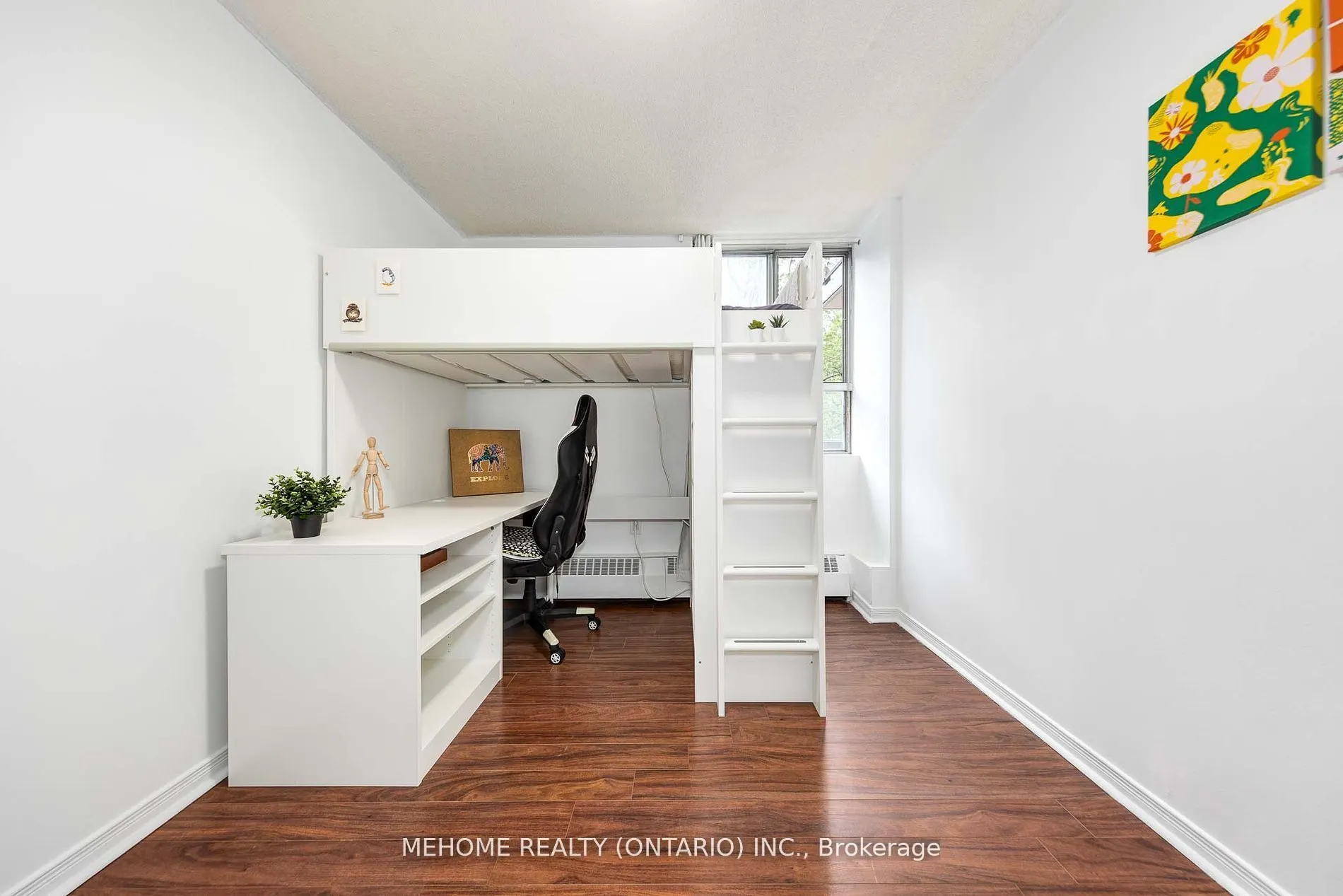 1950 Kennedy Road, #207
