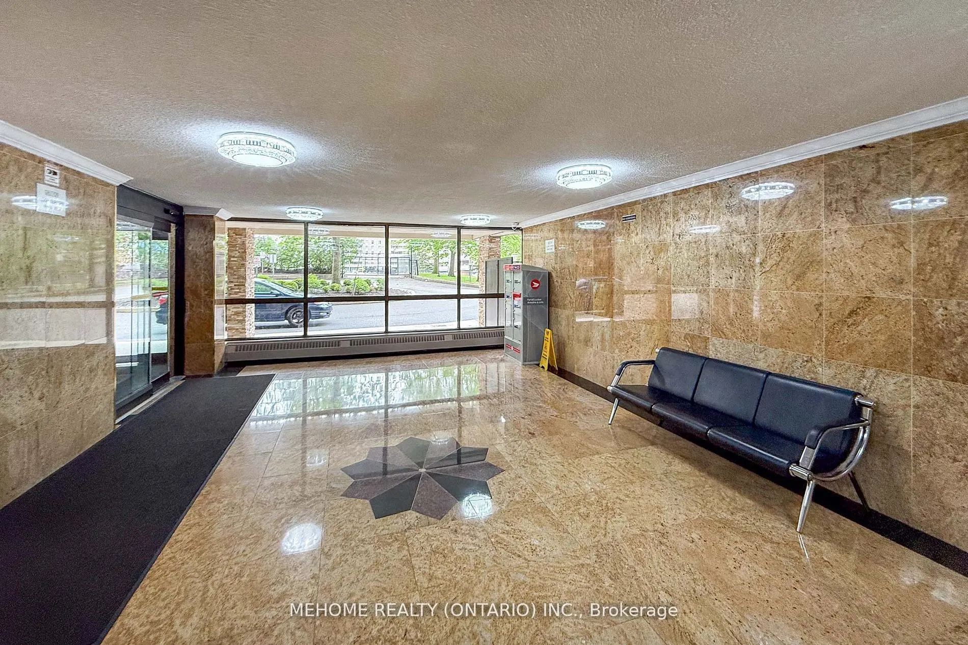 1950 Kennedy Road, #207